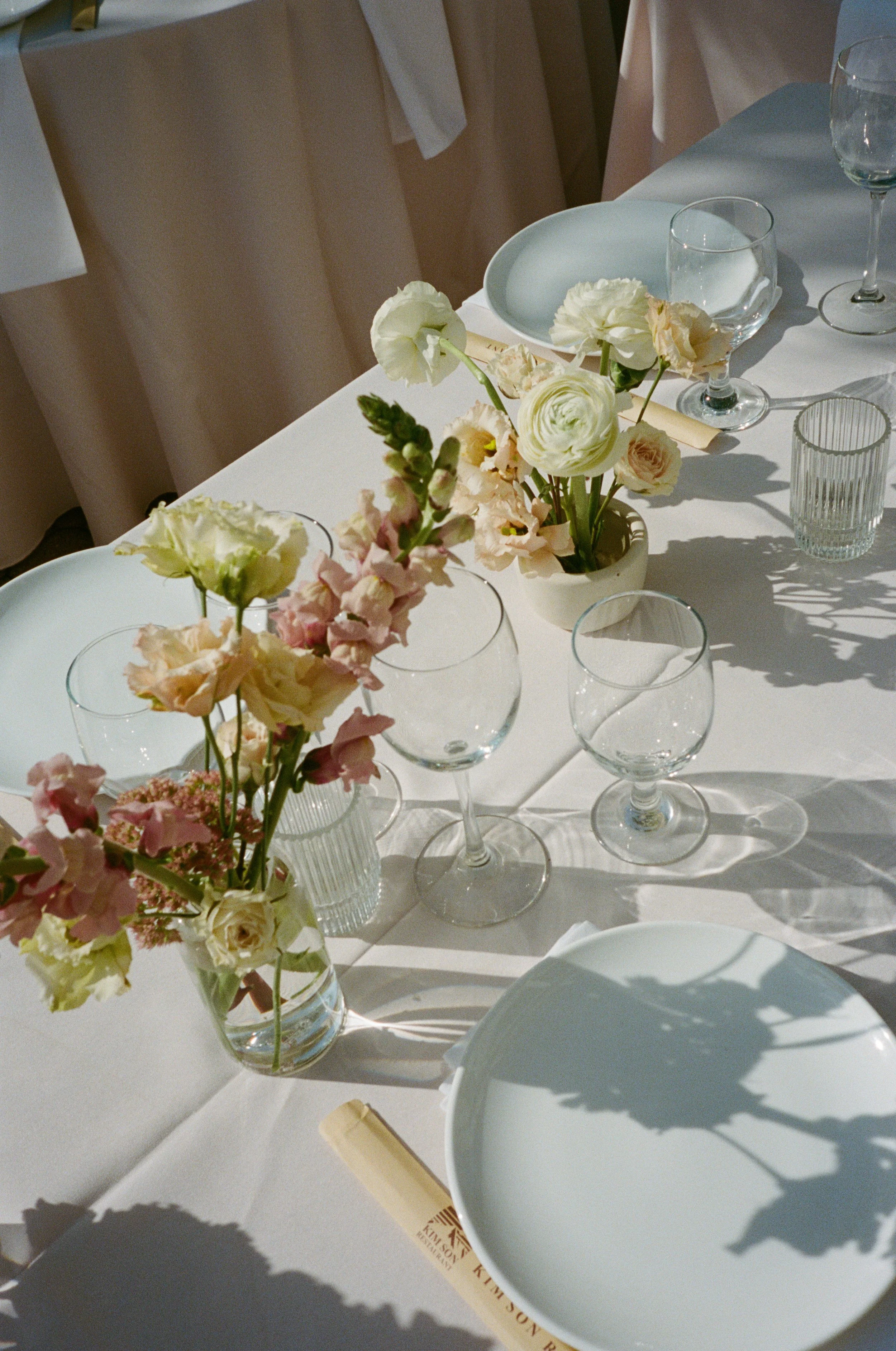 The-Allan-House-Wedding-Photographer-Luxury-High-End-Documentary-Candid-Film-Elegant-Timeless-Editorial-Asian-Vietnamese-Modern-Wedding-Pride-Prejudice-Austin-Texas-70.jpg