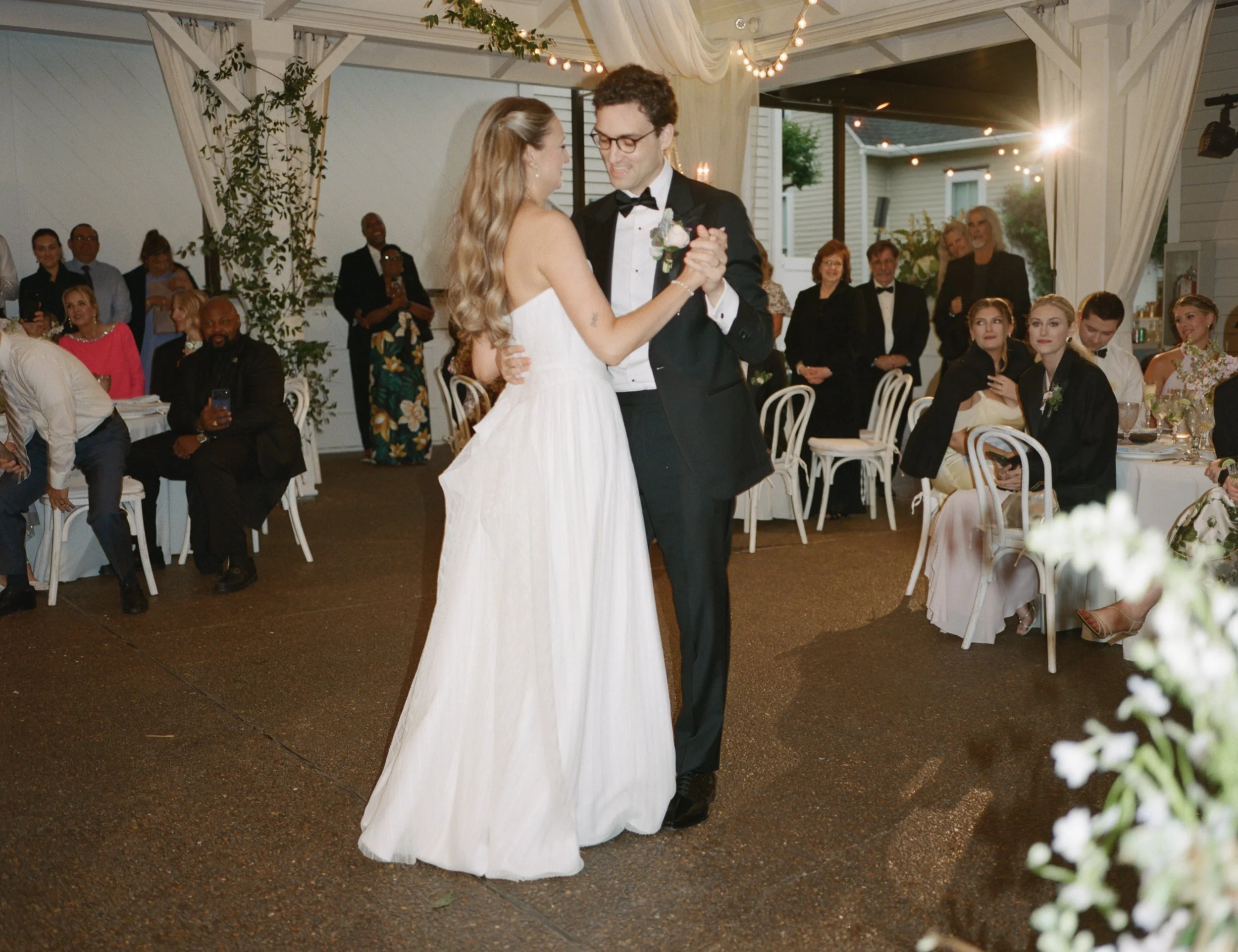 CJs-Off-The-Square-Franklin-Tennessee-Wedding-Photographer-Garden-Party-Whimsical-Romantic-Vintage-Pastel-Editorial-Timeless-Film-Analog-Candid-Documentary-Photos-152.jpg
