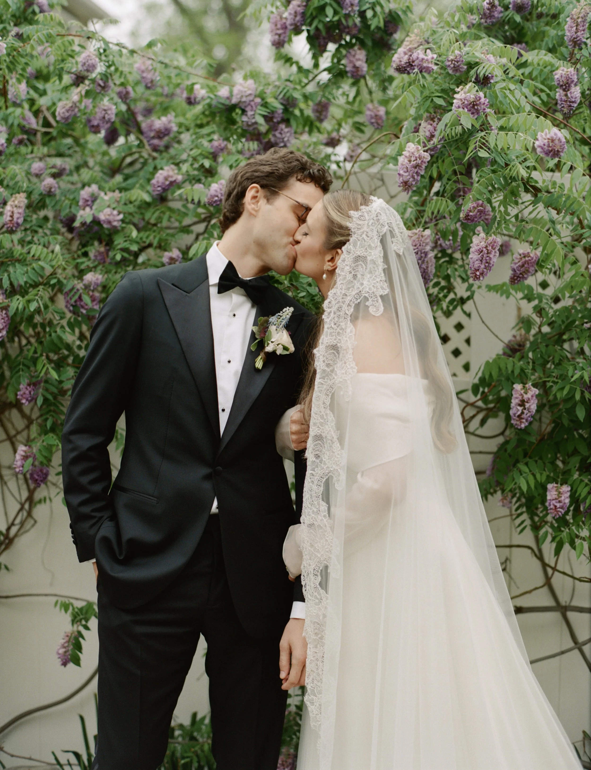 CJ's Off The Square wedding photographer Franklin Tennessee — pastel romantic editorial, documentary photography by Lauren Nicole