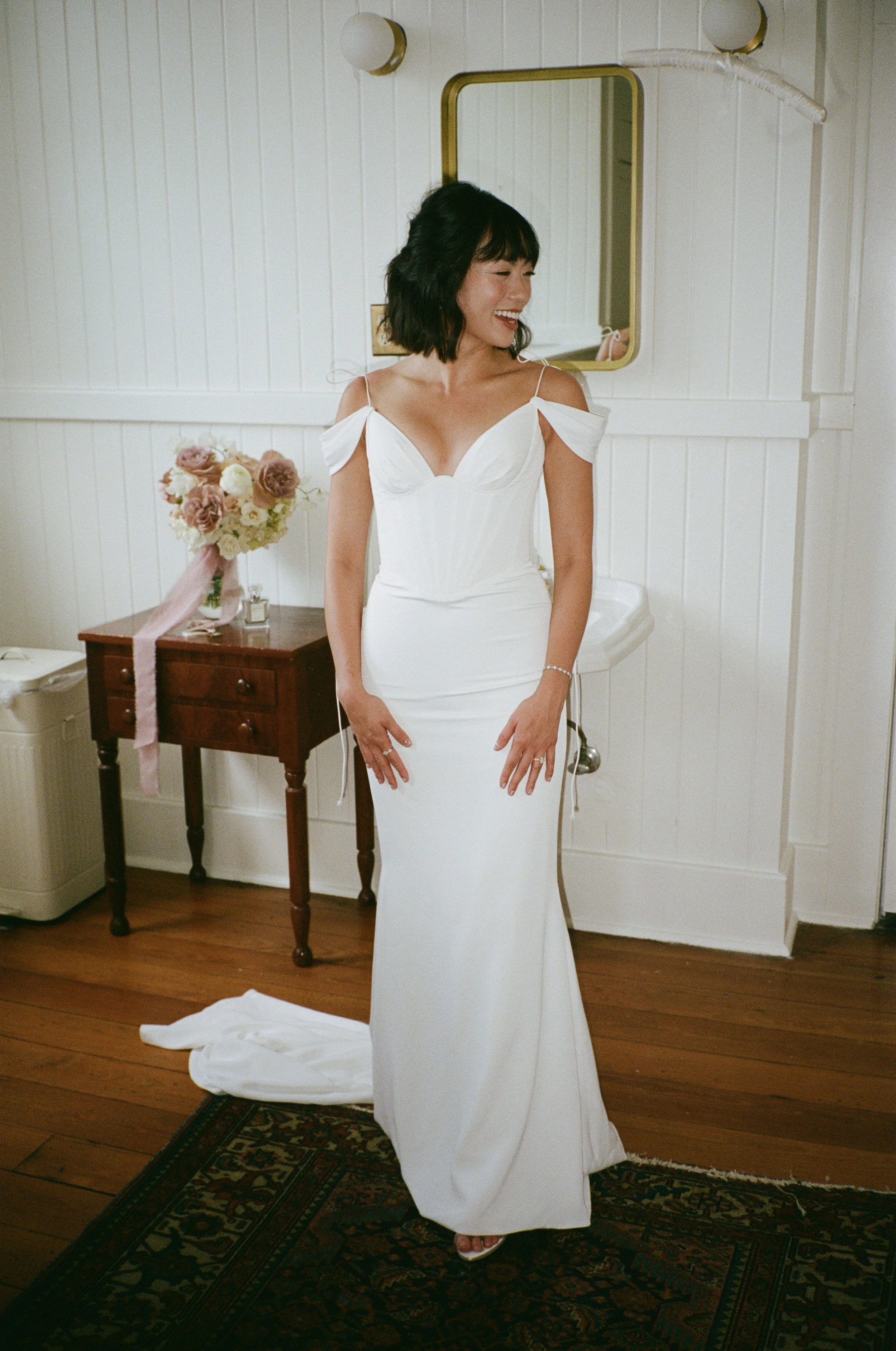 The-Allan-House-Wedding-Photographer-Luxury-High-End-Documentary-Candid-Film-Elegant-Timeless-Editorial-Asian-Vietnamese-Modern-Wedding-Pride-Prejudice-Austin-Texas-08.jpg