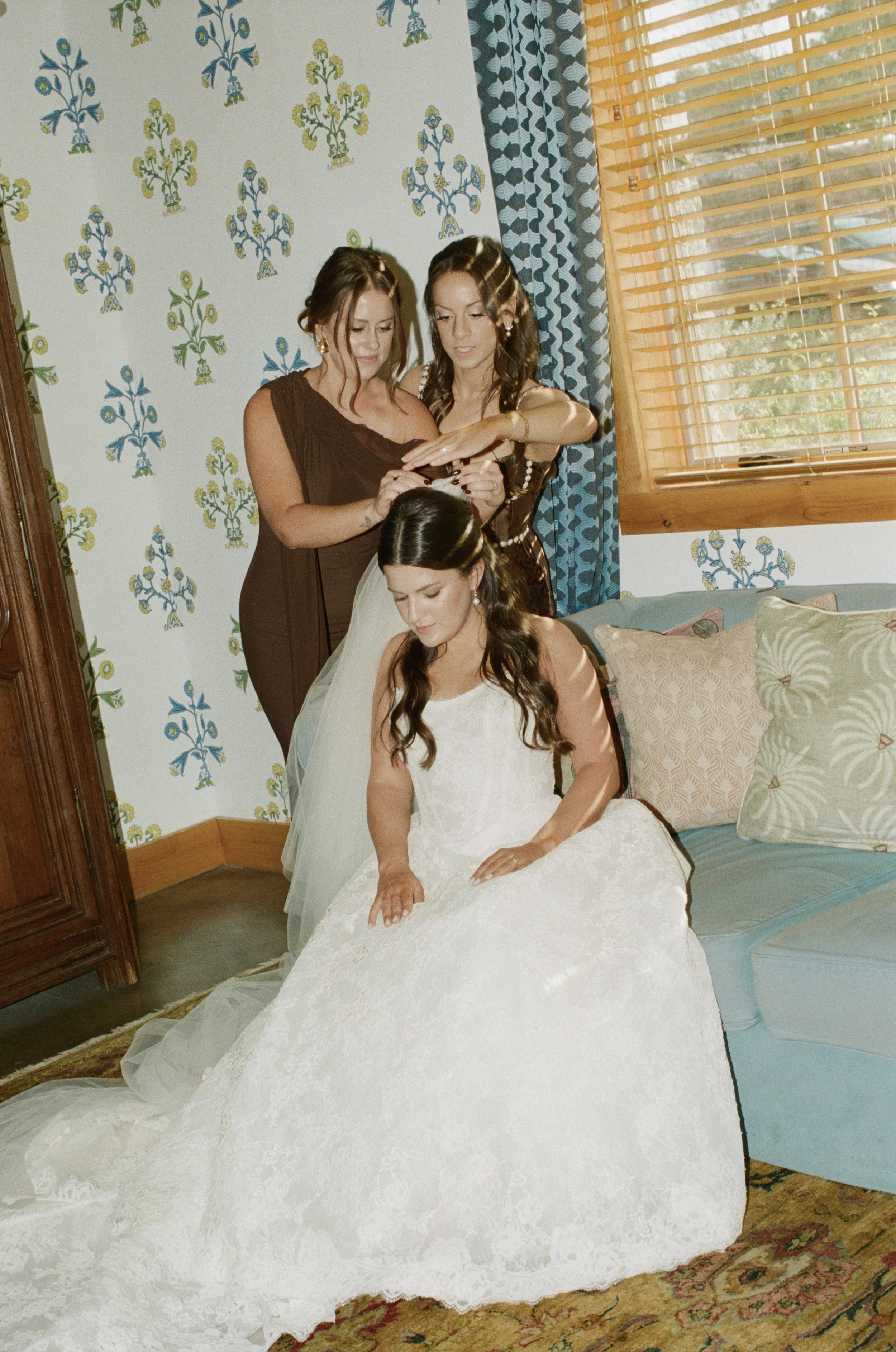 Autumn wedding at Camp Lucy Sacred Oaks, Dripping Springs Texas — floral editorial photography by Lauren Nicole Photo