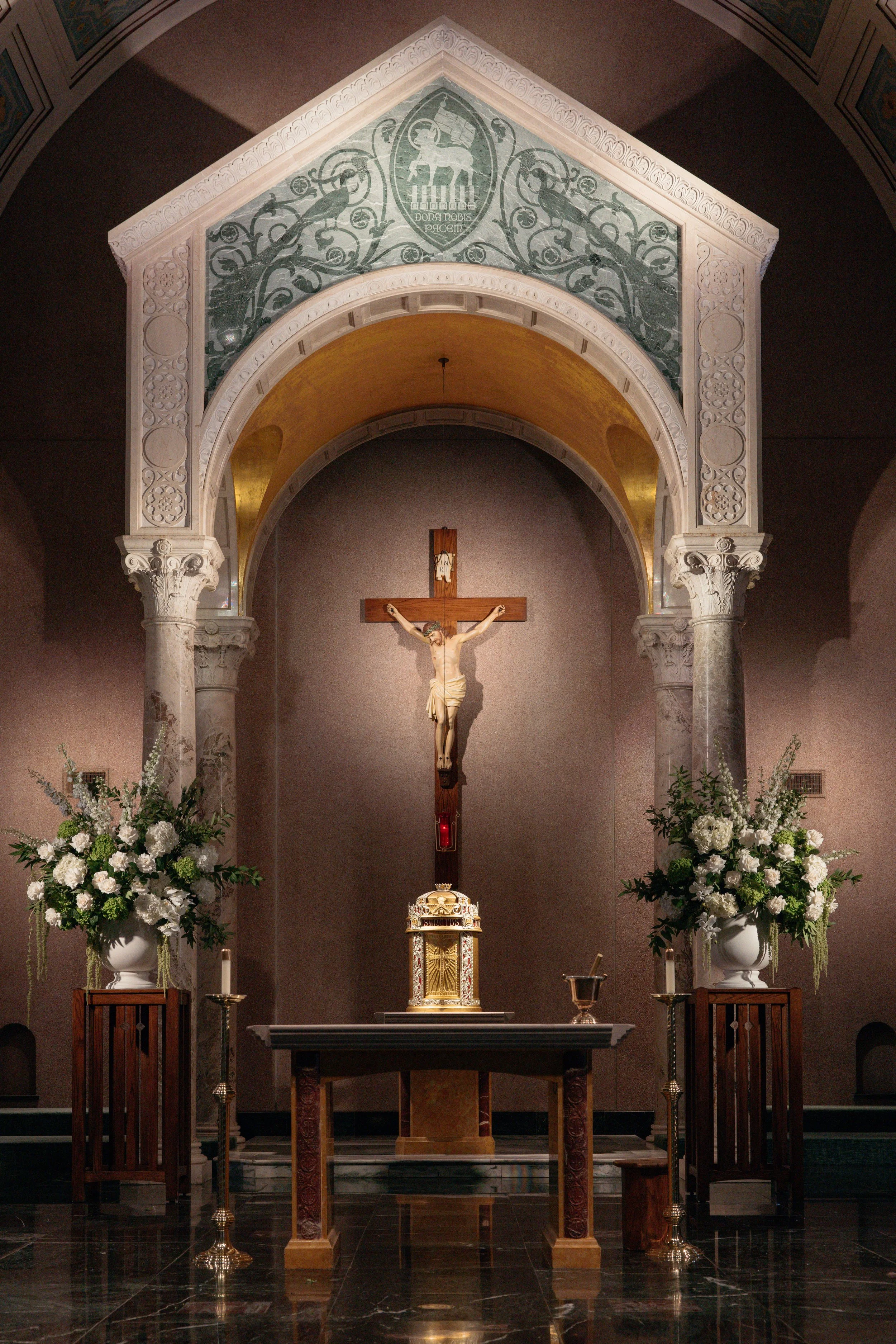 Traditional Catholic wedding ceremony and Le Tesserae reception, Houston Texas — Keely Thorne Events, editorial documentary photography by Lauren Nicole Photo