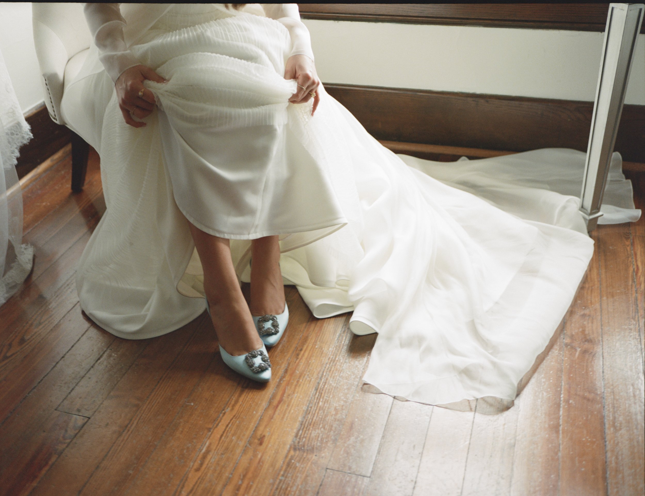 CJs-Off-The-Square-Franklin-Tennessee-Wedding-Photographer-Garden-Party-Whimsical-Romantic-Vintage-Pastel-Editorial-Timeless-Film-Analog-Candid-Documentary-Photos-099.jpg