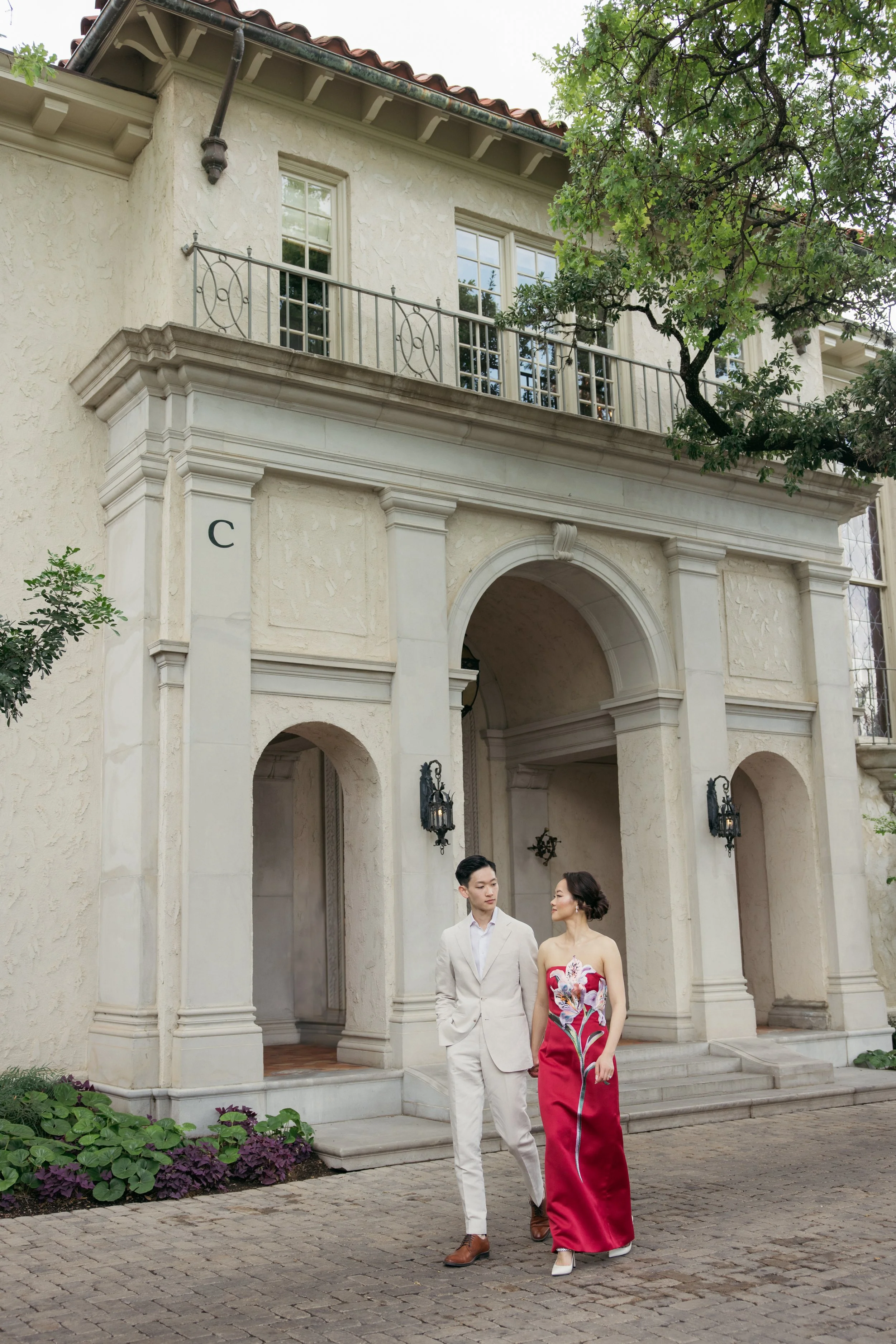 Commodore-Perry-Estate-Austin-Texas-Elopement-Photographer-Chapel-Dulcinea-Chinese-Taiwanese-Multicultural-Jimmy-Choo-Italian-Inspired-Luxury-High-End-Editorial-Hill-Country-Auberge-Resort-Hyde-Park-Film-Candid-Documentary-Photos-16.jpg