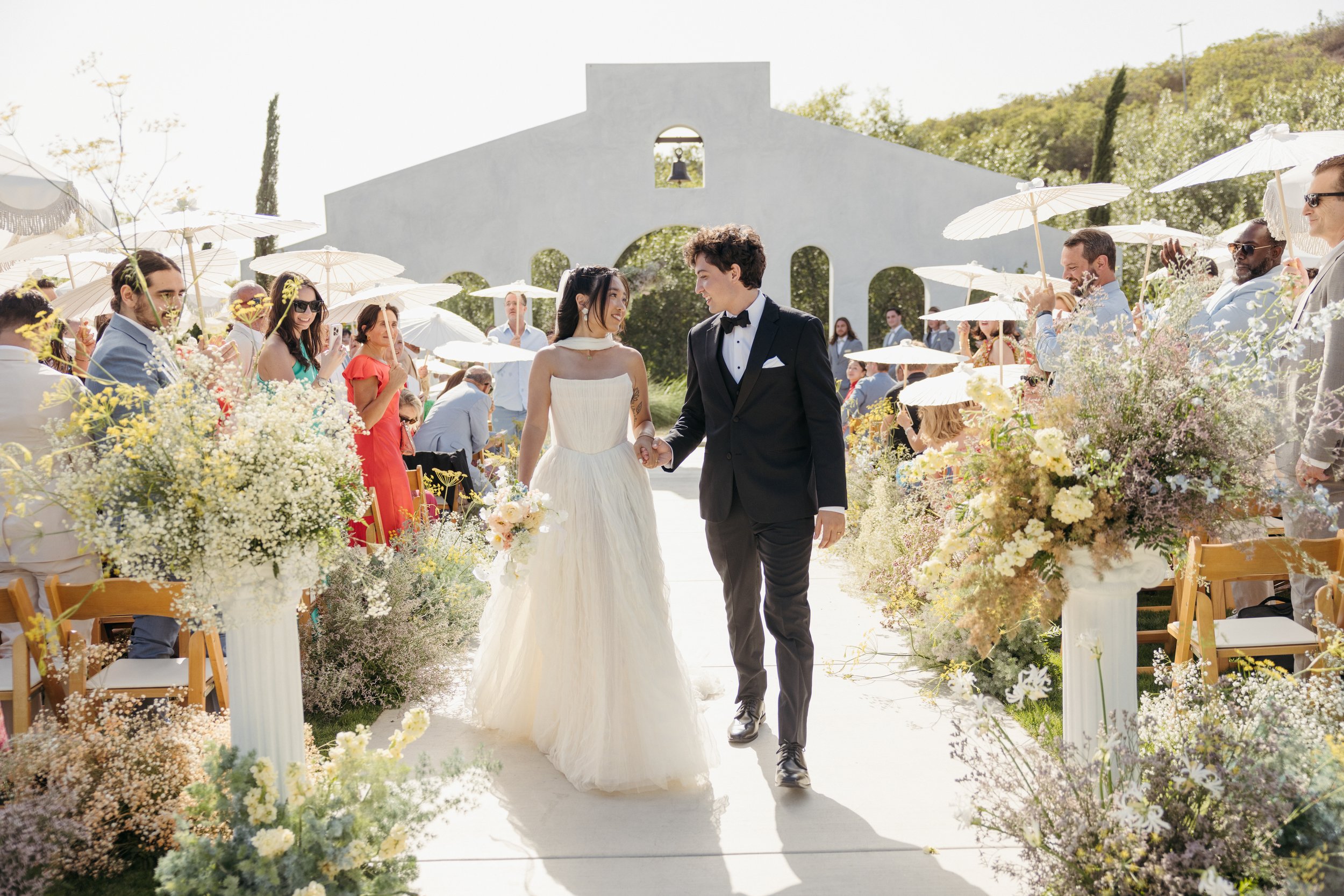 Jeune-perche-wedding-photographer-san-diego-fallbrook-california-documentary-luxury-editorial-elevated-fashion-whimsical-timeless-candid-film-analog-high-end-effortless-wedding-photos-126.jpg