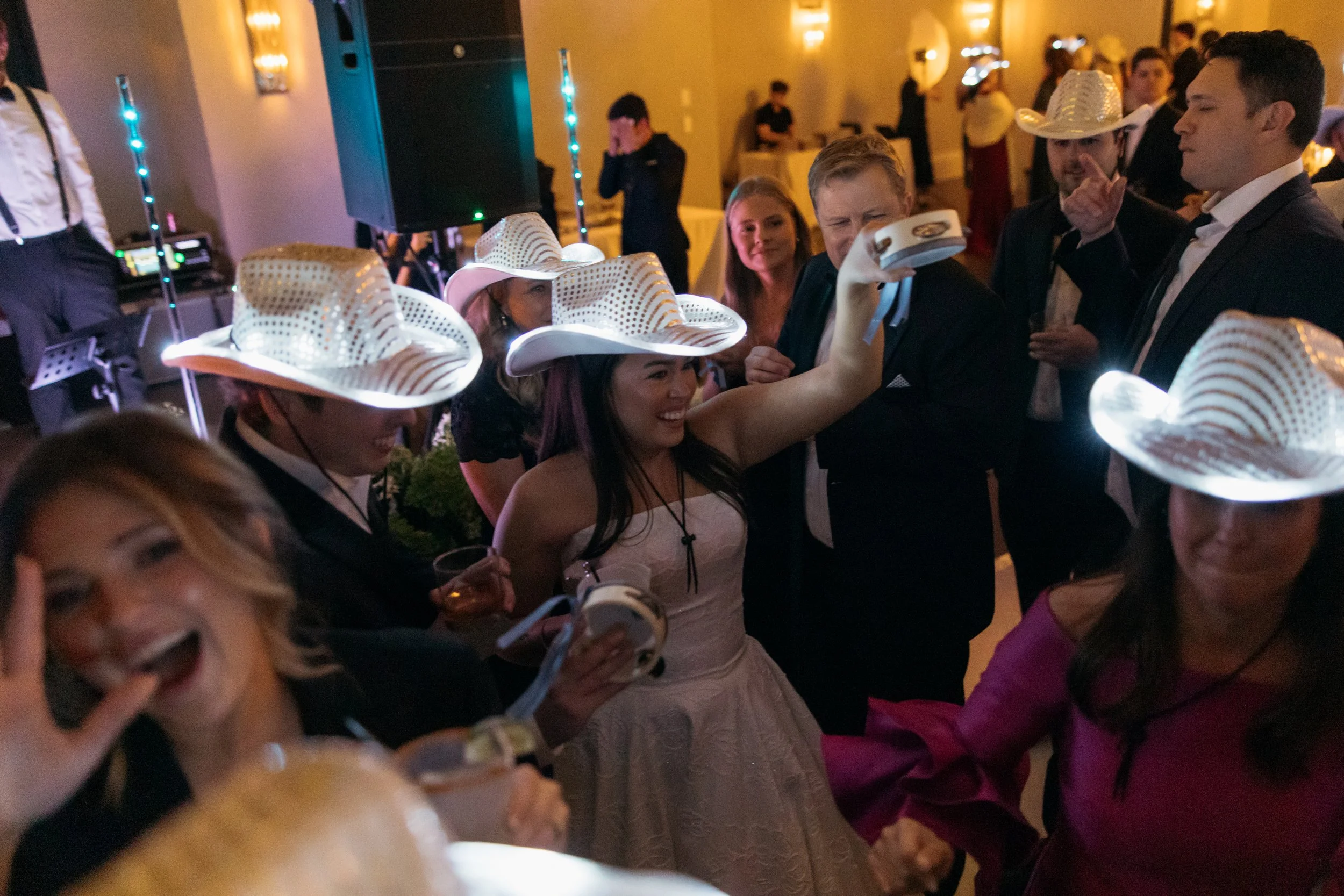 Le-Tesserae-Houston-Texas-Wedding-Photographer-Keely-Thorne-Events-Catholic-Ceremony-Anne-Barge-Navy-Blue-Ivory-Elegant-Timeless-Editorial-Documentary-Hybrid-Film-Digital-Candid-Photos-122.jpg