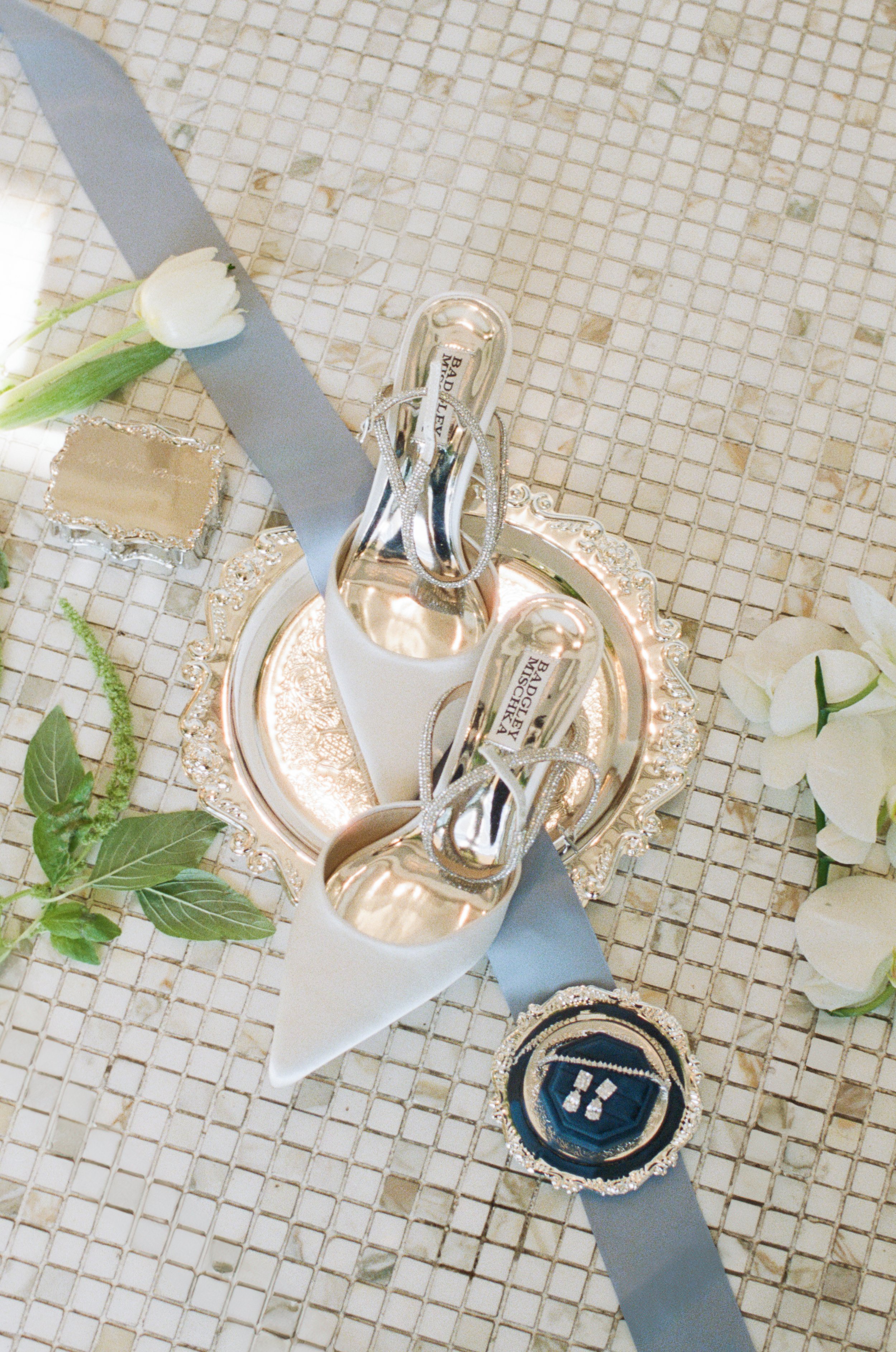 Le Tesserae wedding reception Houston Texas — Keely Thorne Events, candid documentary photography by Lauren Nicole Photo