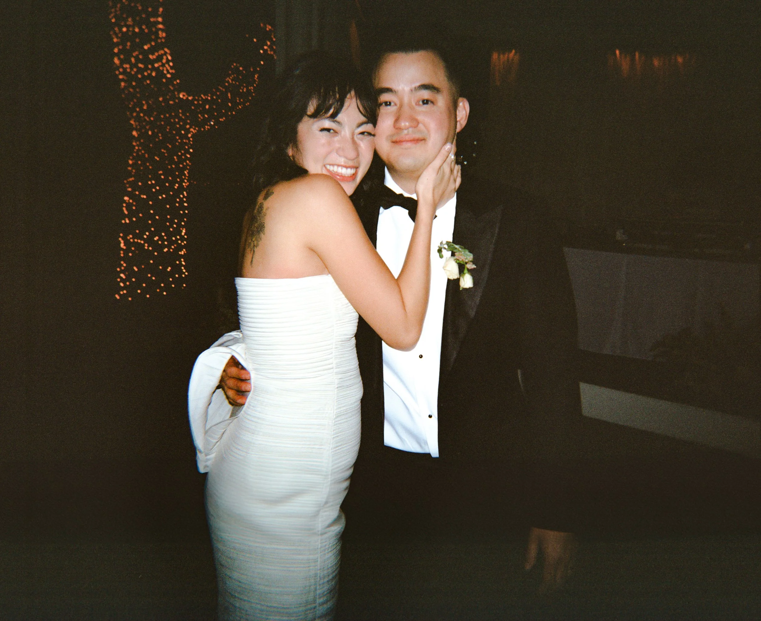 The-Allan-House-Wedding-Photographer-Luxury-High-End-Documentary-Candid-Film-Elegant-Timeless-Editorial-Asian-Vietnamese-Modern-Wedding-Pride-Prejudice-Austin-Texas-97.jpg