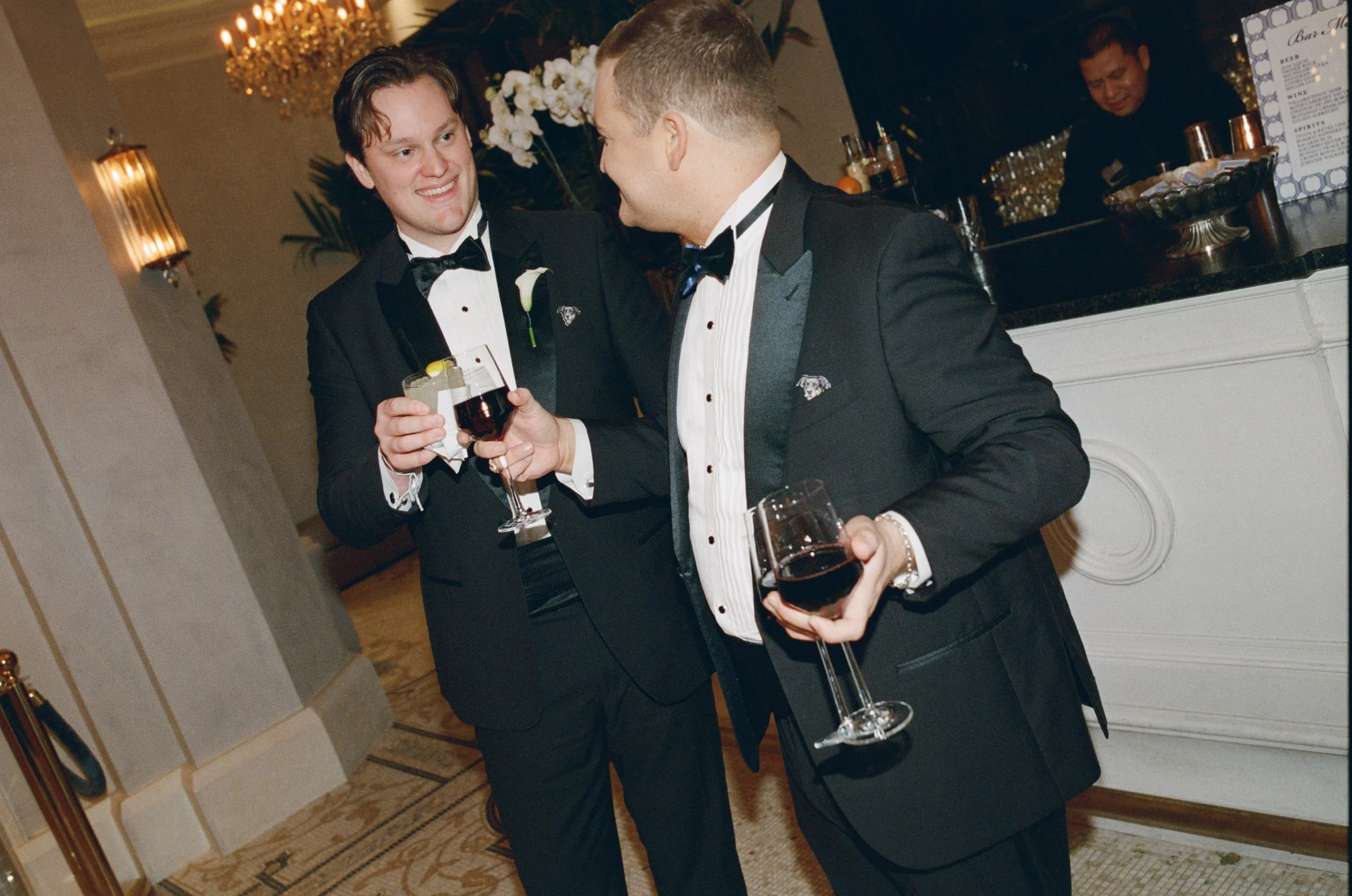Le-Tesserae-Houston-Texas-Wedding-Photographer-Keely-Thorne-Events-Catholic-Ceremony-Anne-Barge-Navy-Blue-Ivory-Elegant-Timeless-Editorial-Documentary-Hybrid-Film-Digital-Candid-Photos-106.jpg