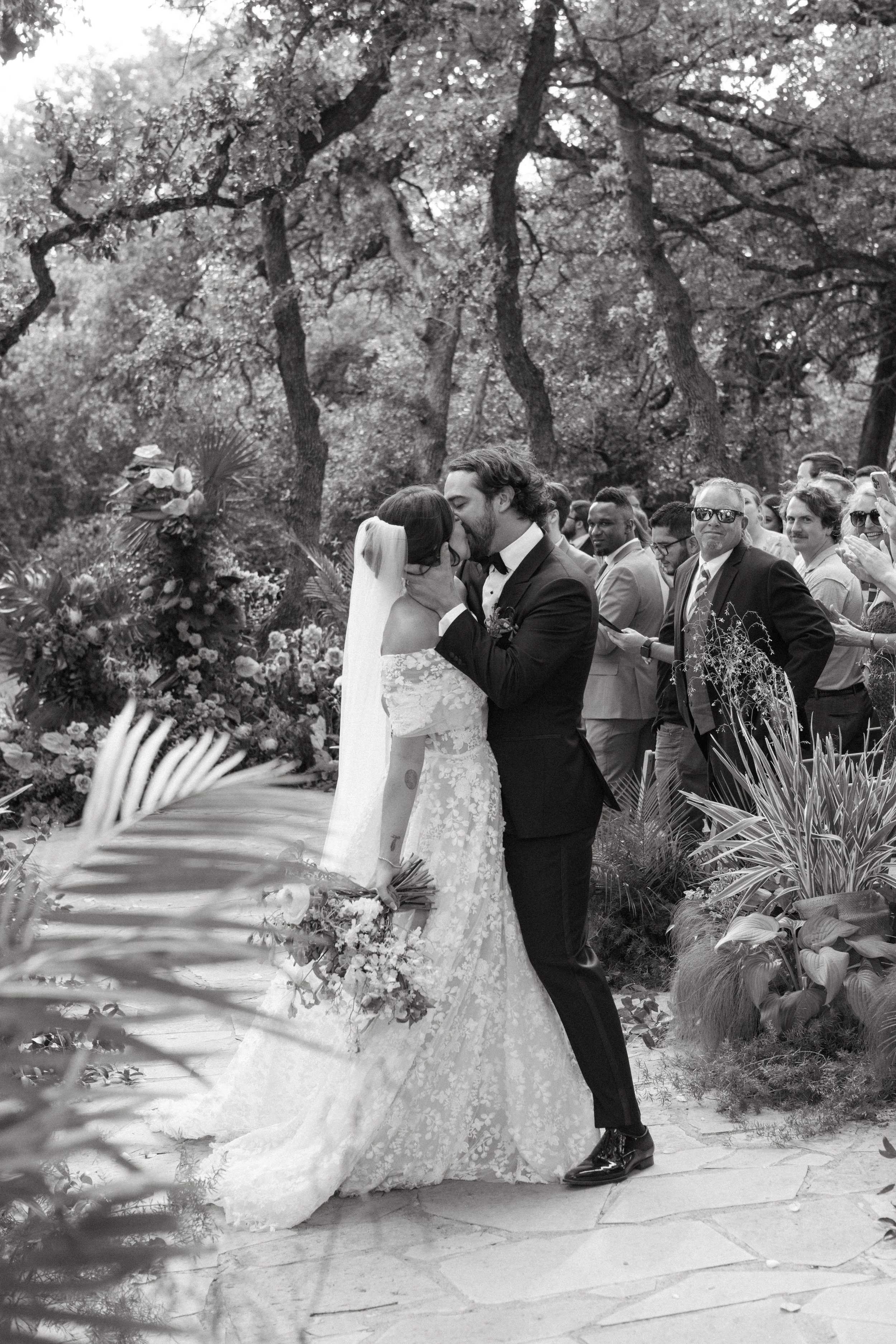 Addison-Grove-Wedding-Photographer-Austin-Texas-Documentary-Editorial-Garden-Party-Candid-Emotional-Romantic-Modern-Film-Artistic-Cinematic-Luxury-Timeless-Photos-52.jpg