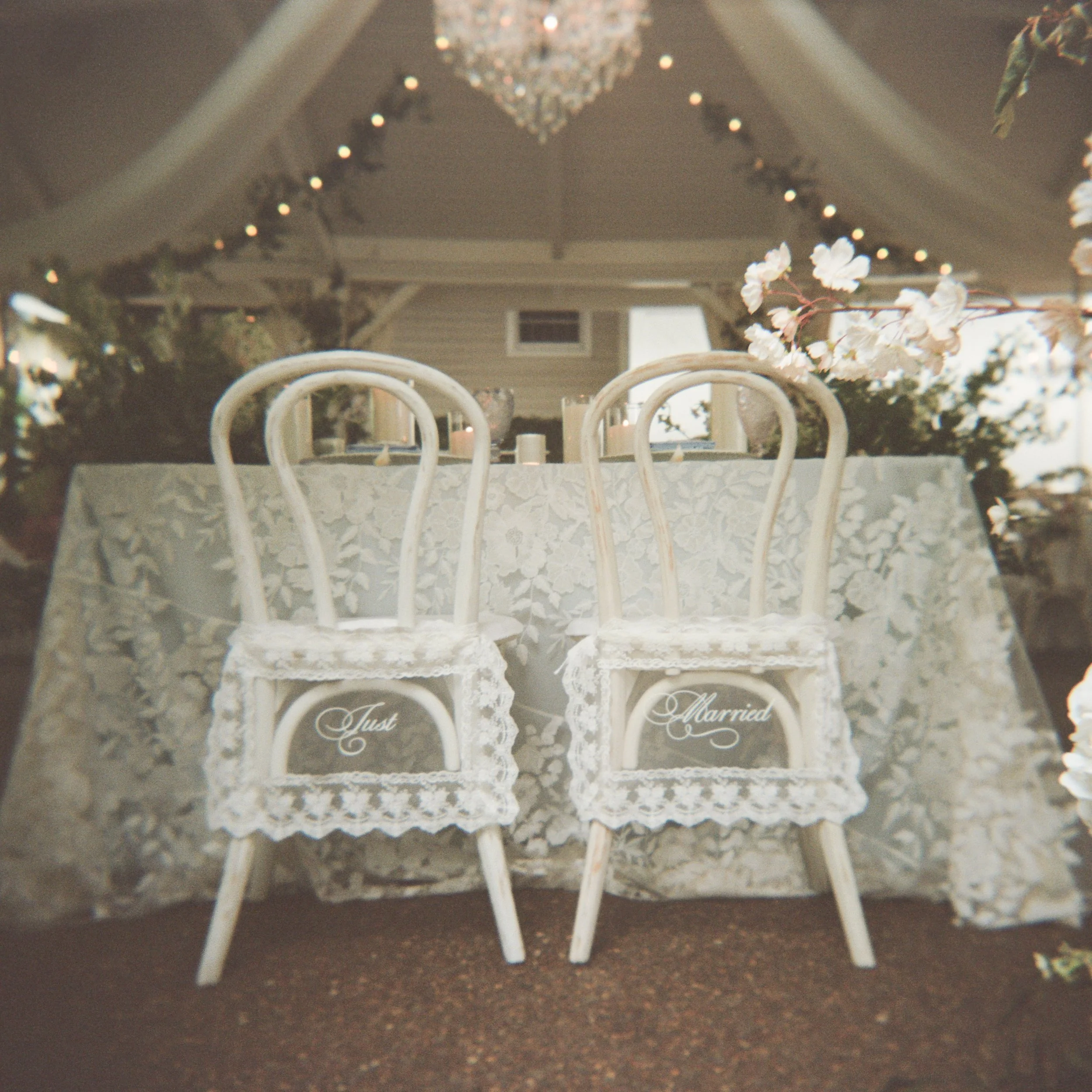 CJs-Off-The-Square-Franklin-Tennessee-Wedding-Photographer-Garden-Party-Whimsical-Romantic-Vintage-Pastel-Editorial-Timeless-Film-Analog-Candid-Documentary-Photos-073.jpg