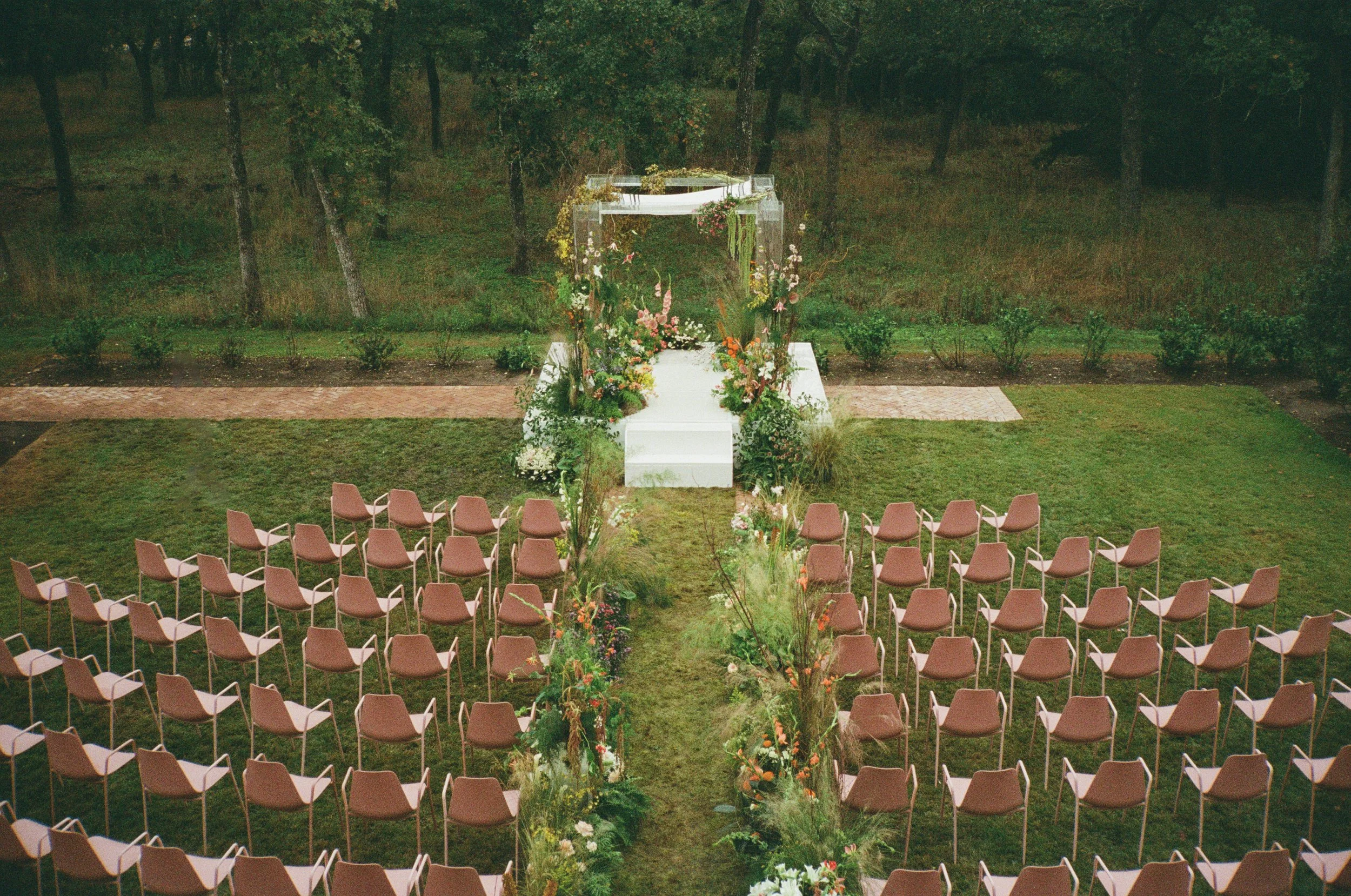 Grand-Lady-Austin-Wedding-Disco-Cowboy-Garden-Austin-Texas-Documentary-Candid-Film-Nontraditional-Modern-Laidback-High-End-Intimate-Luxury-Country-Editorial-60.jpg