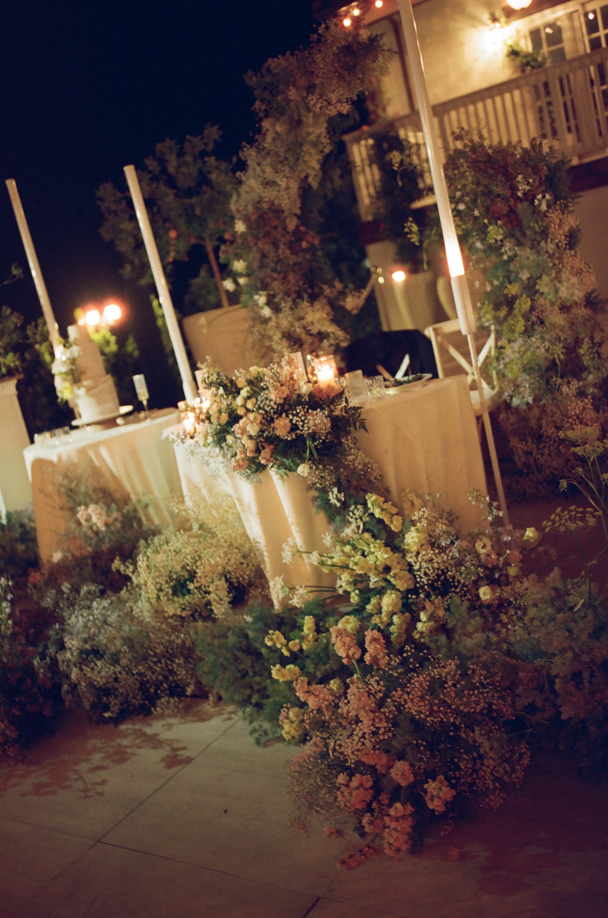 Jeune-perche-wedding-photographer-san-diego-fallbrook-california-documentary-luxury-editorial-elevated-fashion-whimsical-timeless-candid-film-analog-high-end-effortless-wedding-photos-233.jpg