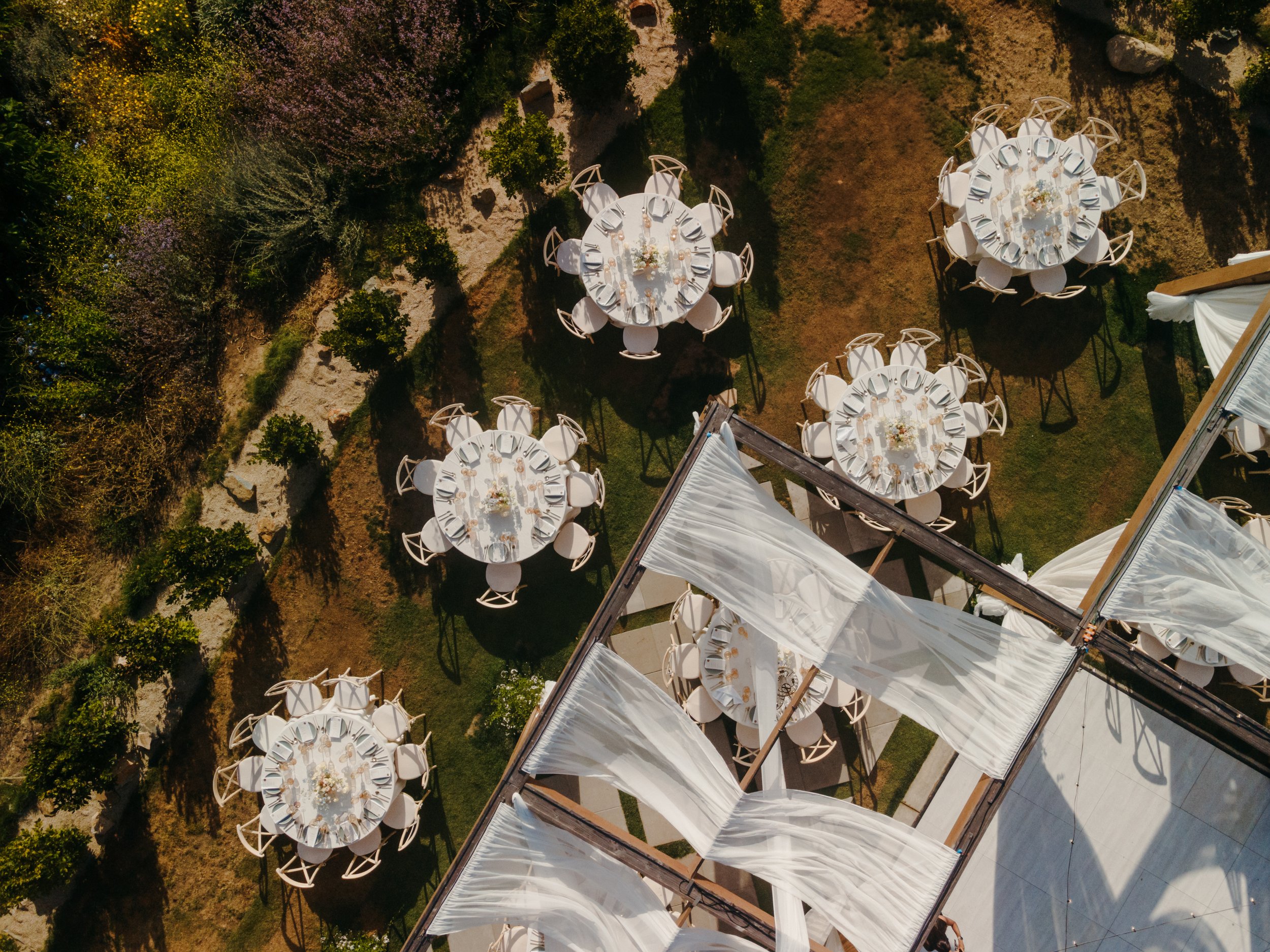 Jeune-perche-wedding-photographer-san-diego-fallbrook-california-documentary-luxury-editorial-elevated-fashion-whimsical-timeless-candid-film-analog-high-end-effortless-wedding-photos-173.jpg