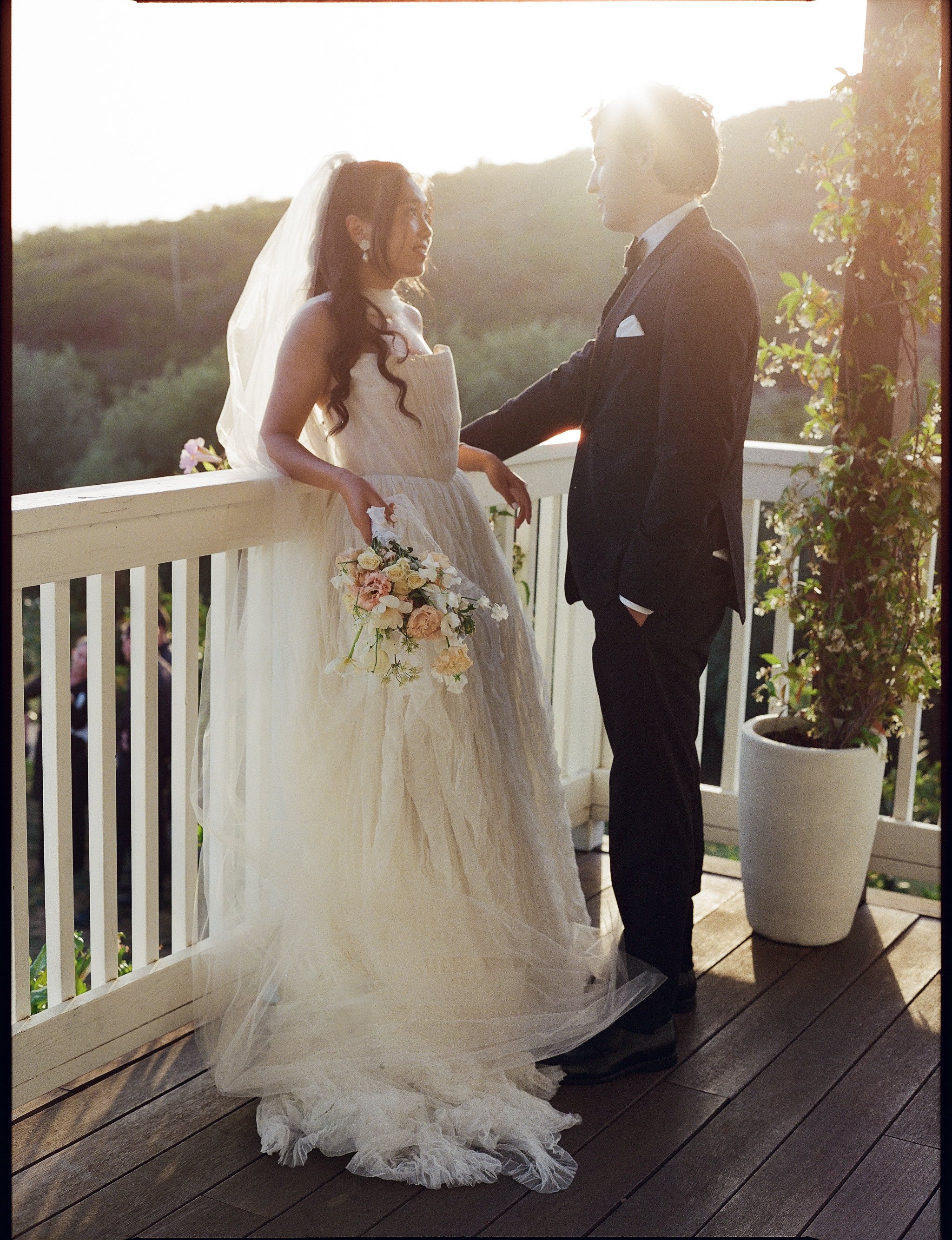 Jeune-perche-wedding-photographer-san-diego-fallbrook-california-documentary-luxury-editorial-elevated-fashion-whimsical-timeless-candid-film-analog-high-end-effortless-wedding-photos-206.jpg