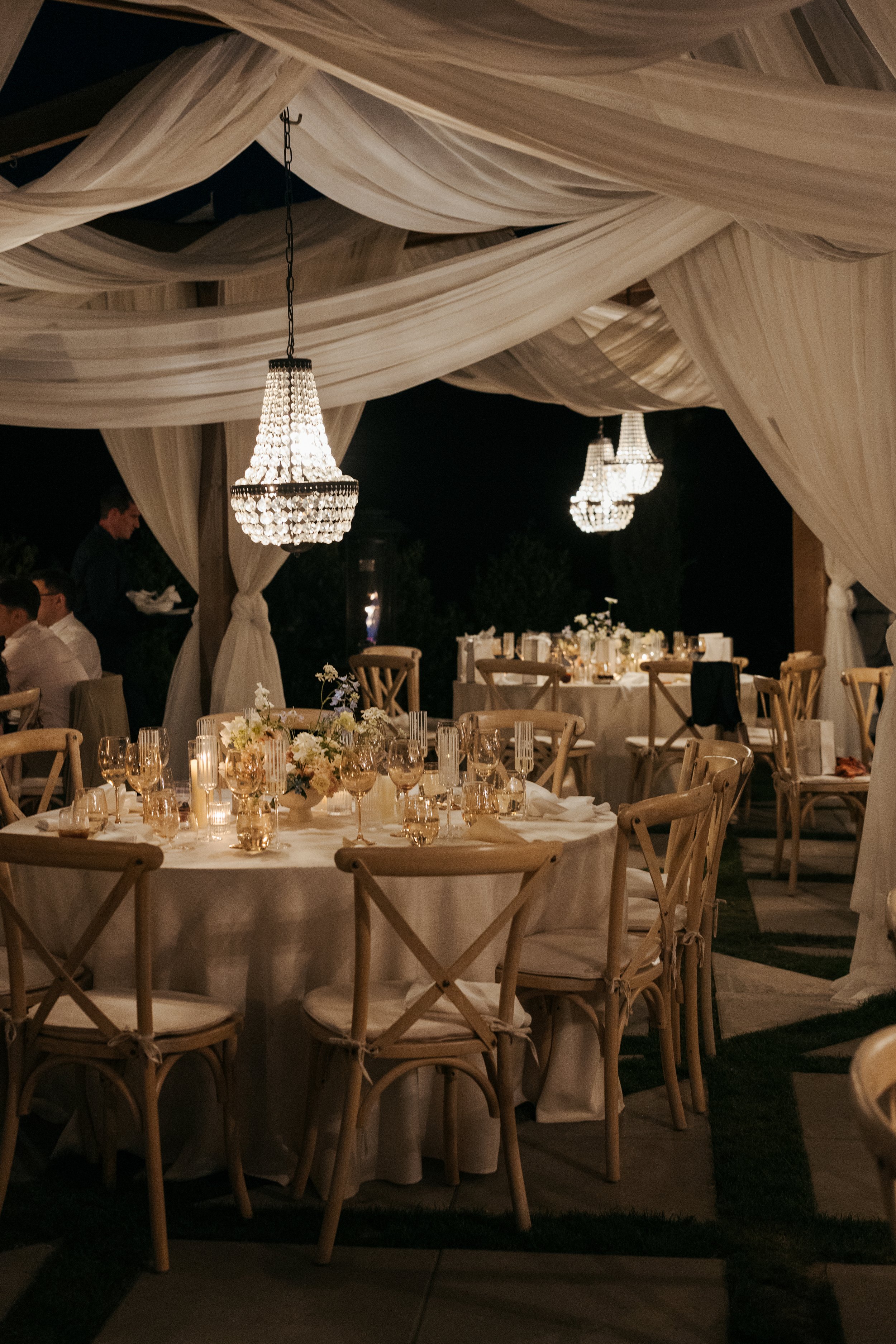 Jeune-perche-wedding-photographer-san-diego-fallbrook-california-documentary-luxury-editorial-elevated-fashion-whimsical-timeless-candid-film-analog-high-end-effortless-wedding-photos-235.jpg