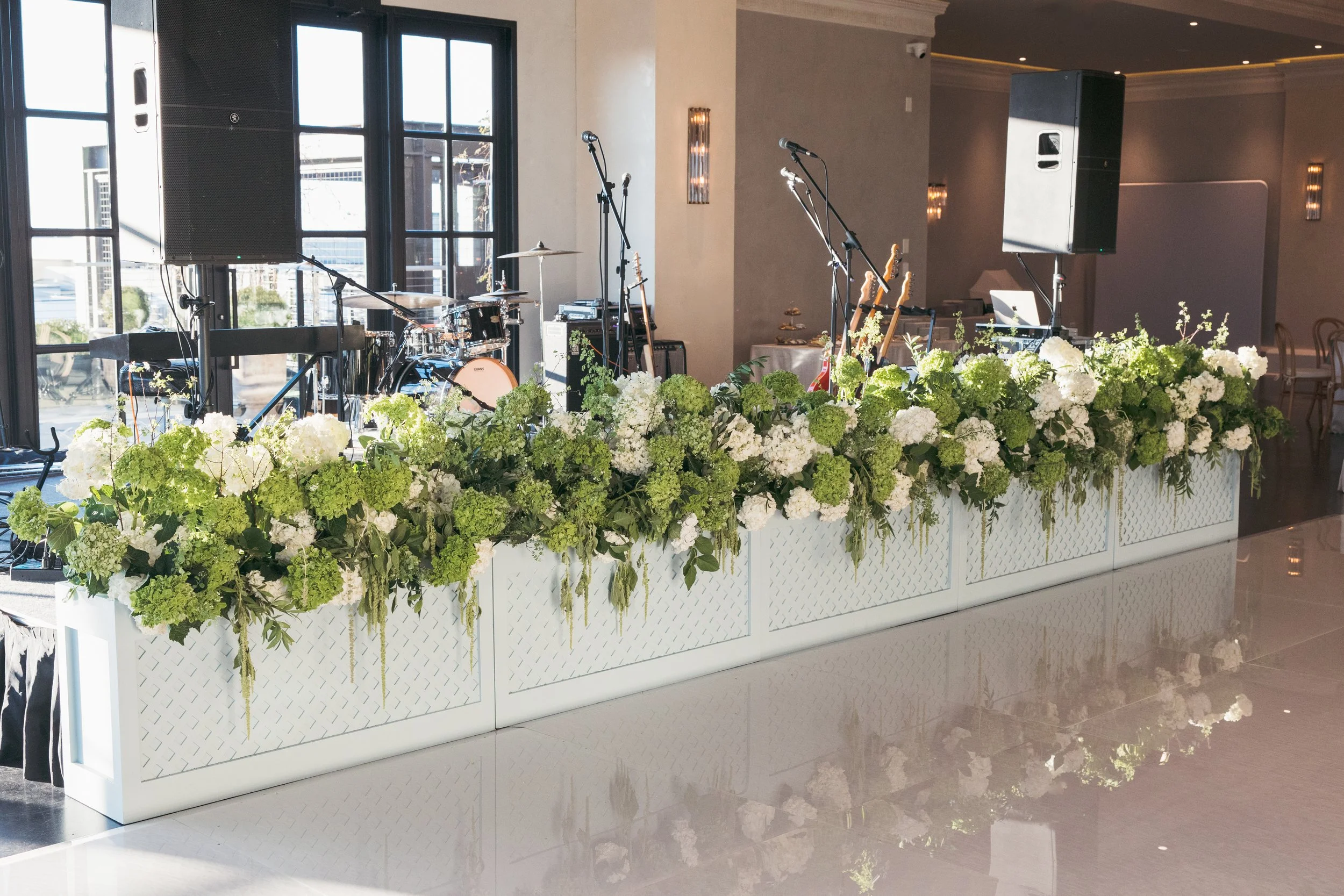 Le Tesserae wedding reception Houston Texas — Keely Thorne Events, candid documentary photography by Lauren Nicole Photo