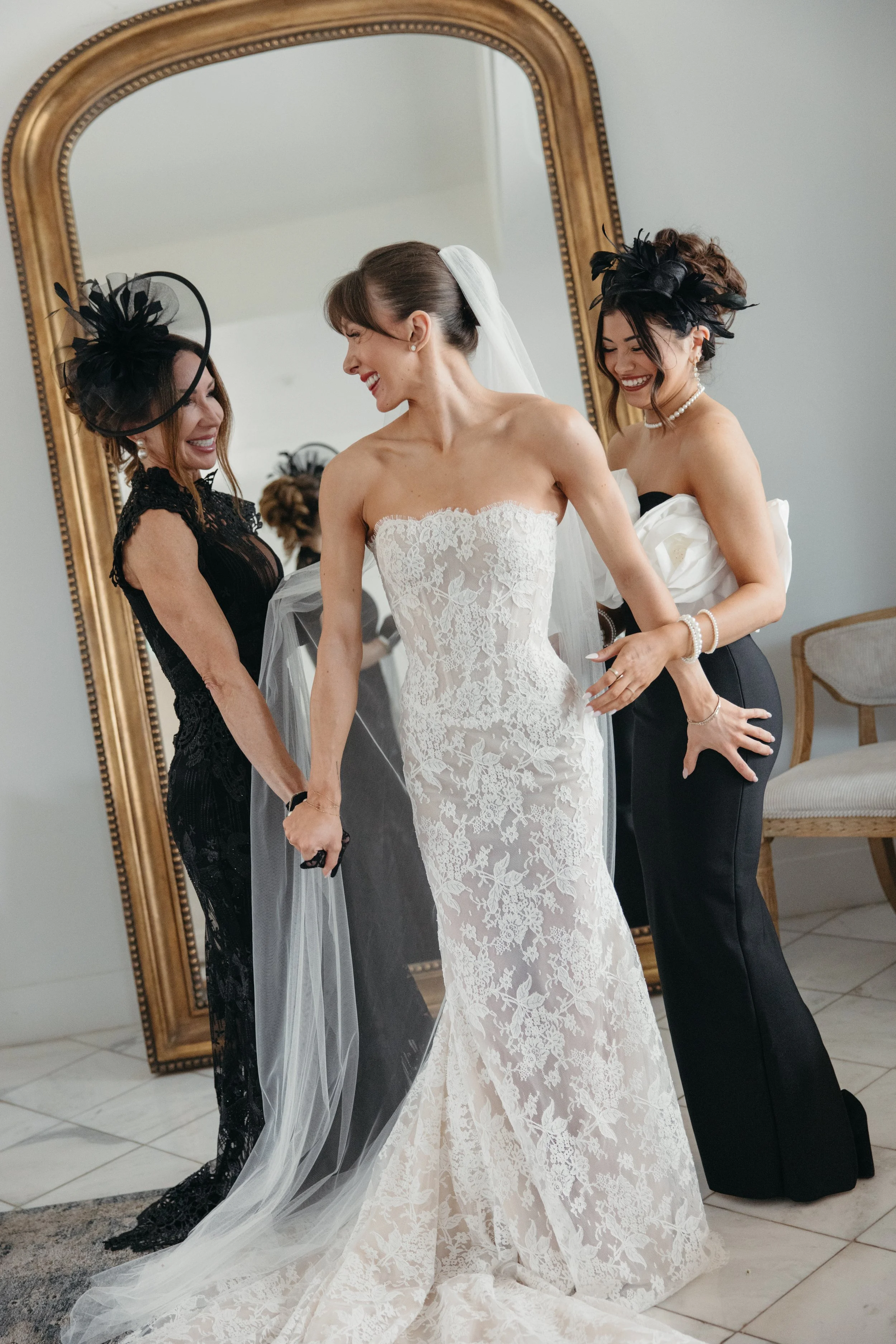 Videre-Estate-Austin-Texas-Wedding-Photographer-Dana-Harel-Design-Kentucky-Derby-Black-White-Attire-Christian-Louboutin-Minimal-Florals-Drapery-Romantic-Classy-Luxury-Editorial-Film-Candid-Documentary-009.jpg