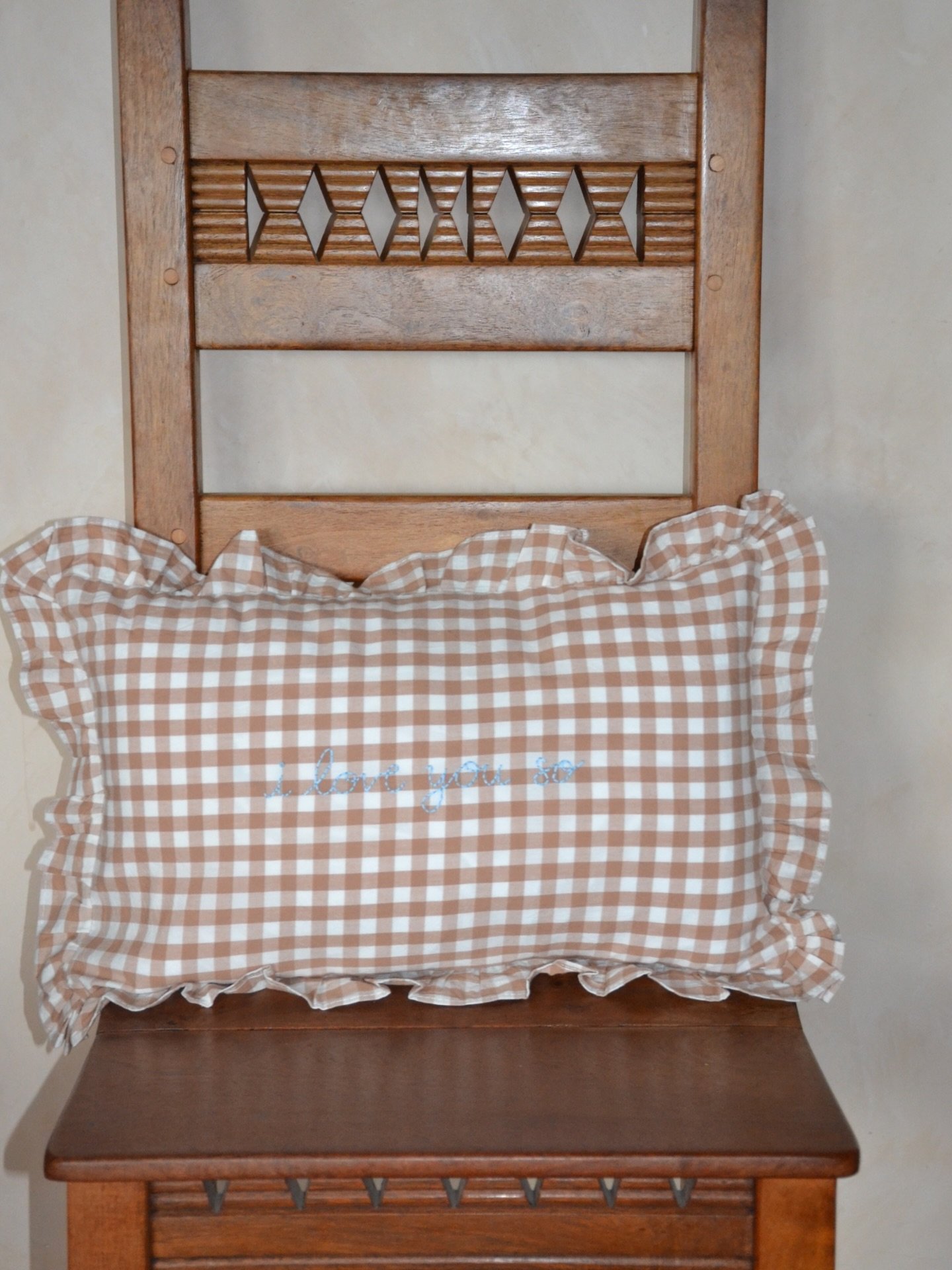 just so ya know, I love you so 🫶 xoxoxo

#handstiched #handembroidered #stitchedwithlove #customstitched #stitchbygkw