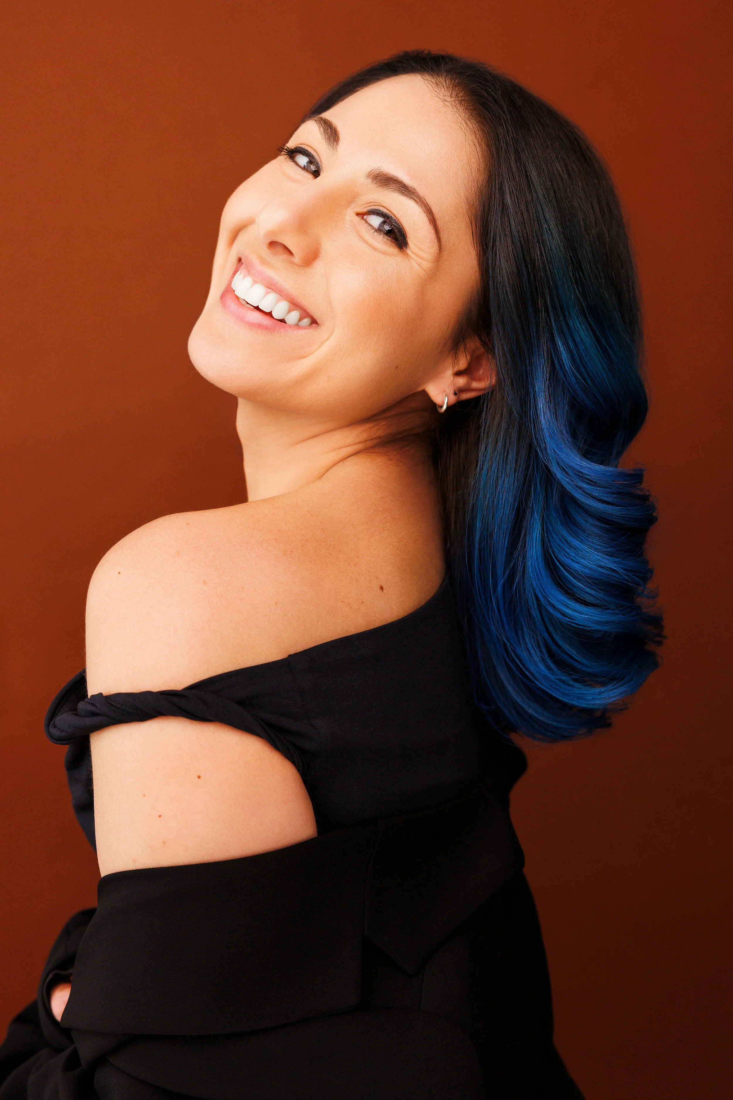 Tori Headshot_v3.jpg