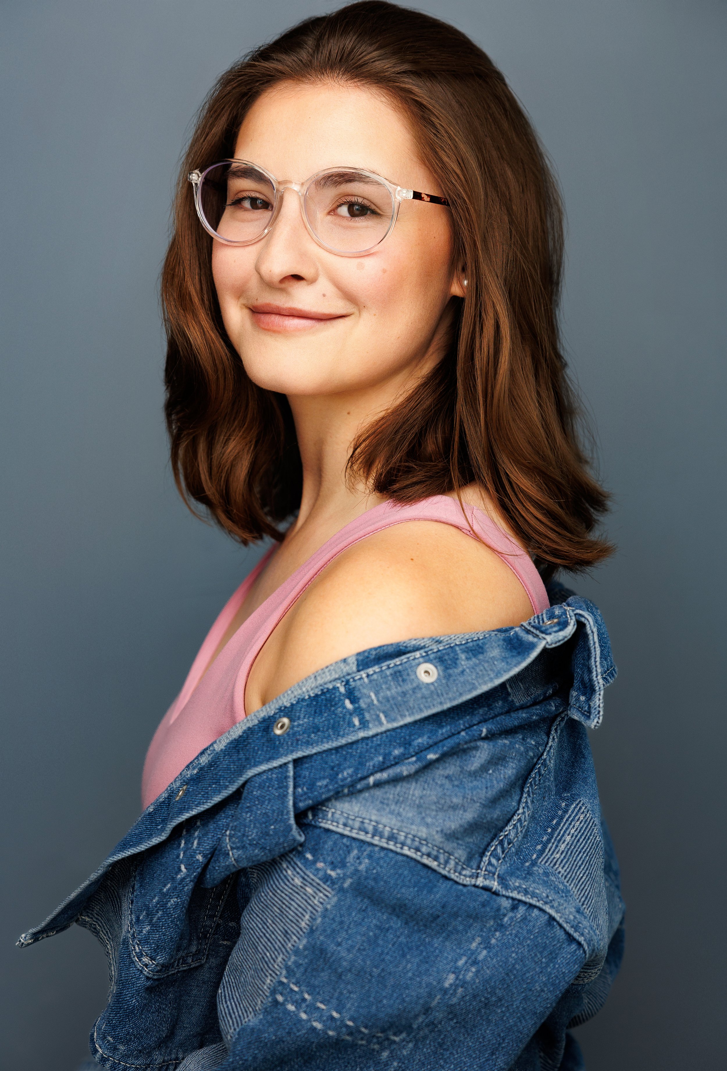 Abigail Headshot 2_v3 (1).jpg