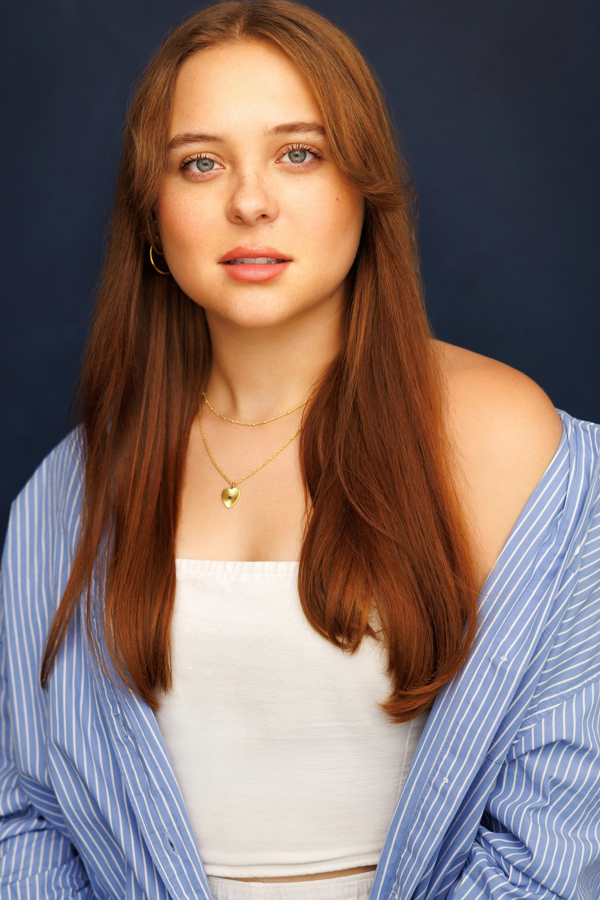 Tess Headshot_V3.jpg