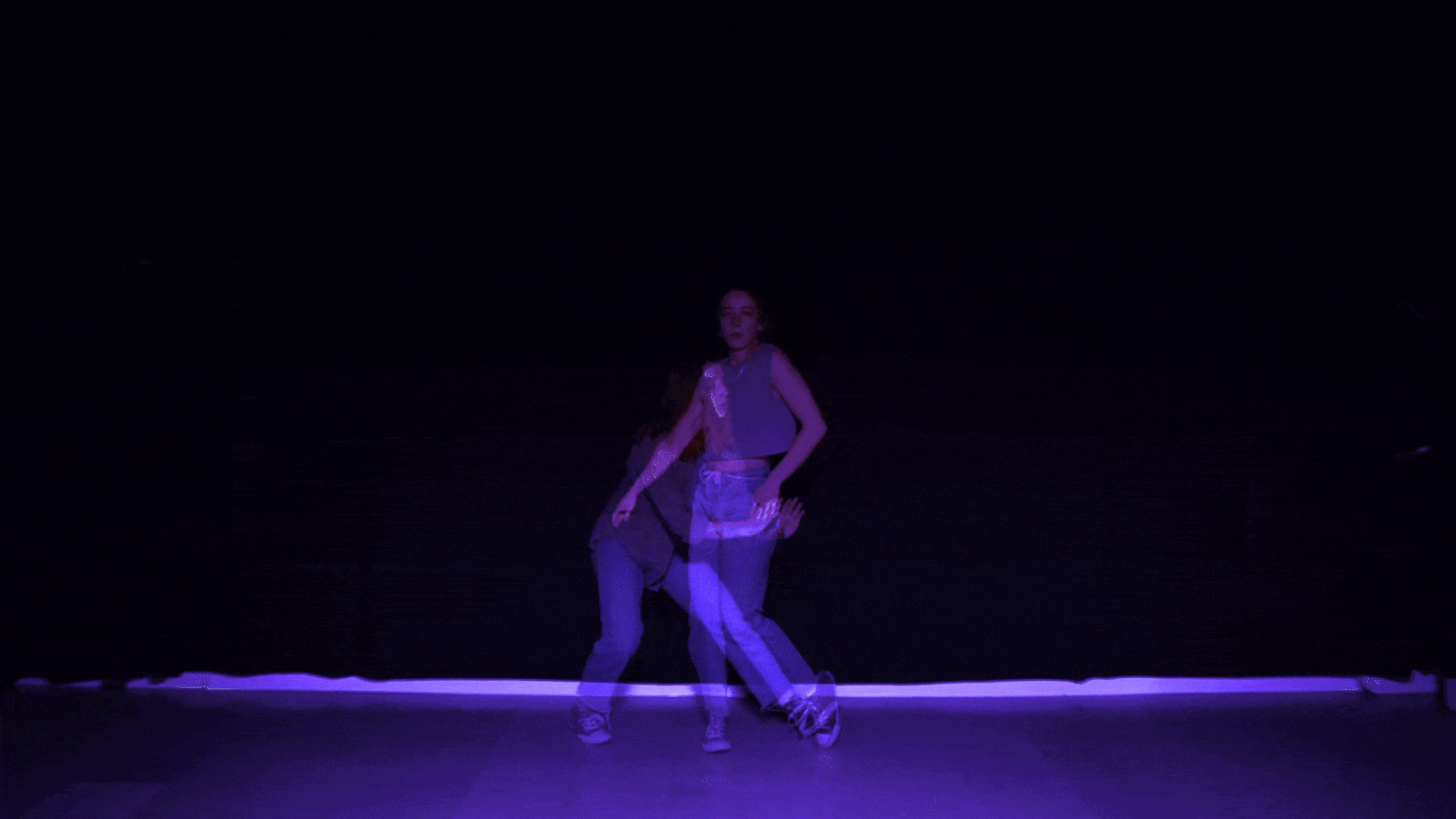 gif02 compressed.gif