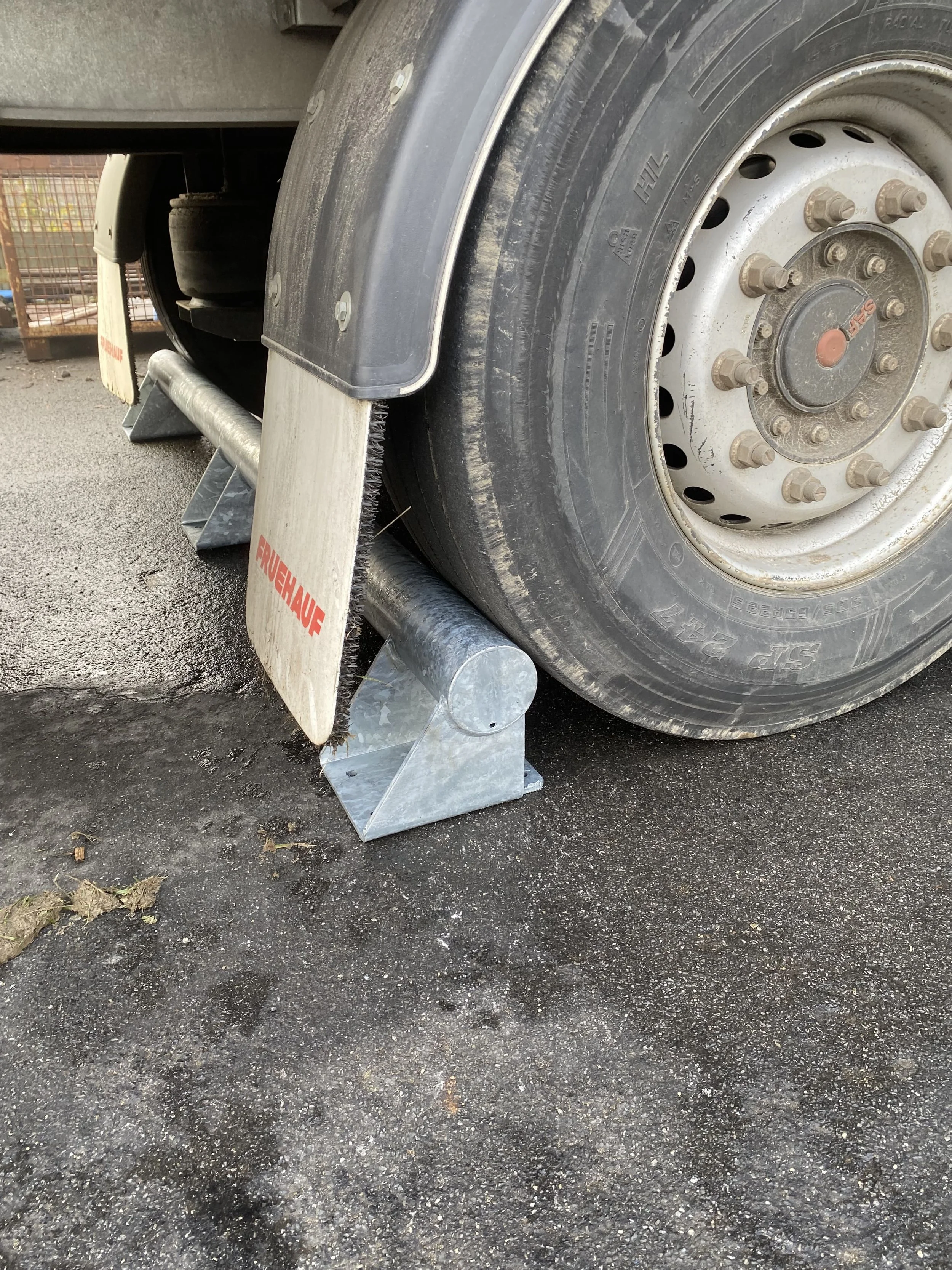 BUTEE PARKING POIDS LOURD