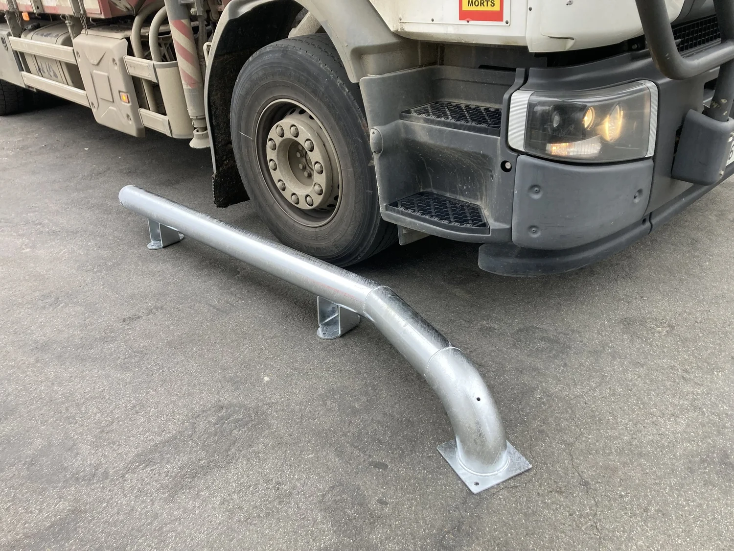 Chasse roues métallique - Fabricant Français de protection métallique