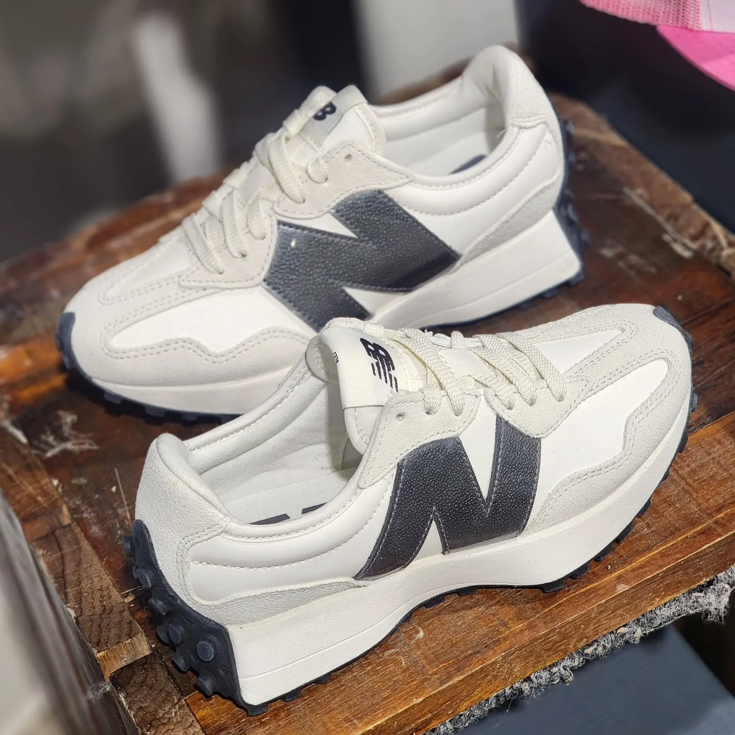 Something for the ladies @newbalance 327 in White/Grey available now😍 #newbalance #shoes #womens #327 #lifestyle