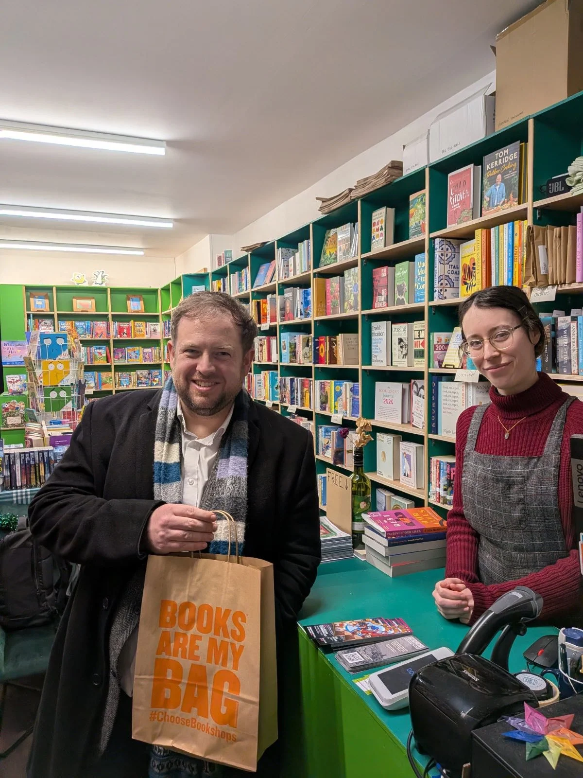 Out and about in Cathays | Allan yng Nghathays