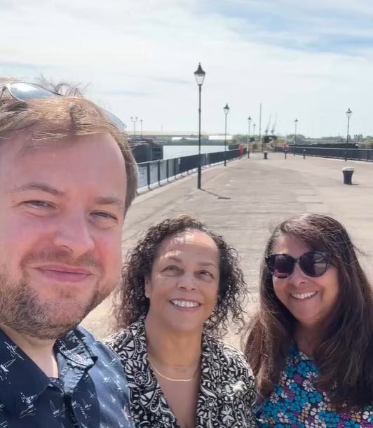 Catching up with councillors | Dal ifyny gyda gynghorwyr 