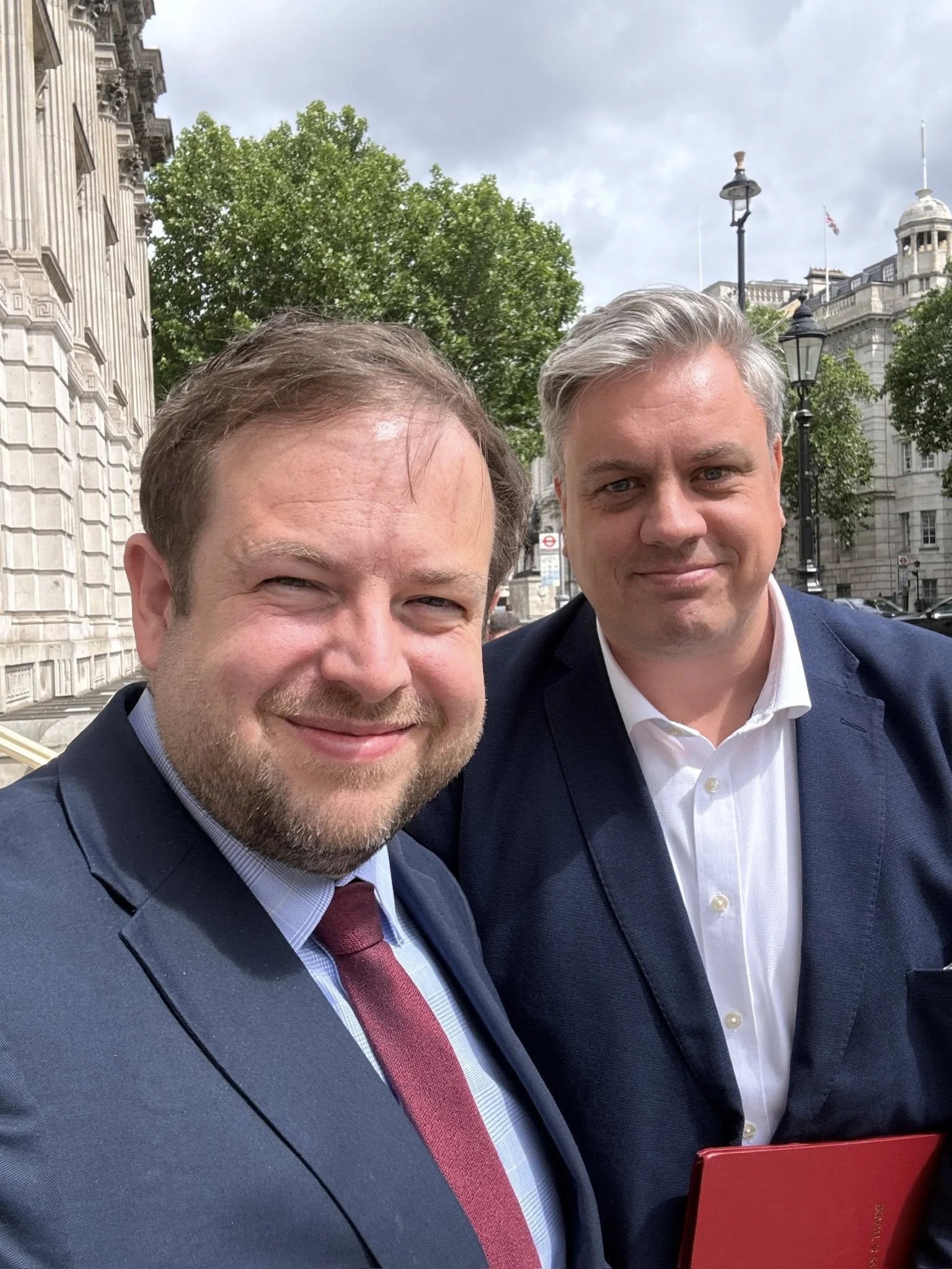 Raising concerns with the Minister | Codi pryderon gyda’r Gweinidog