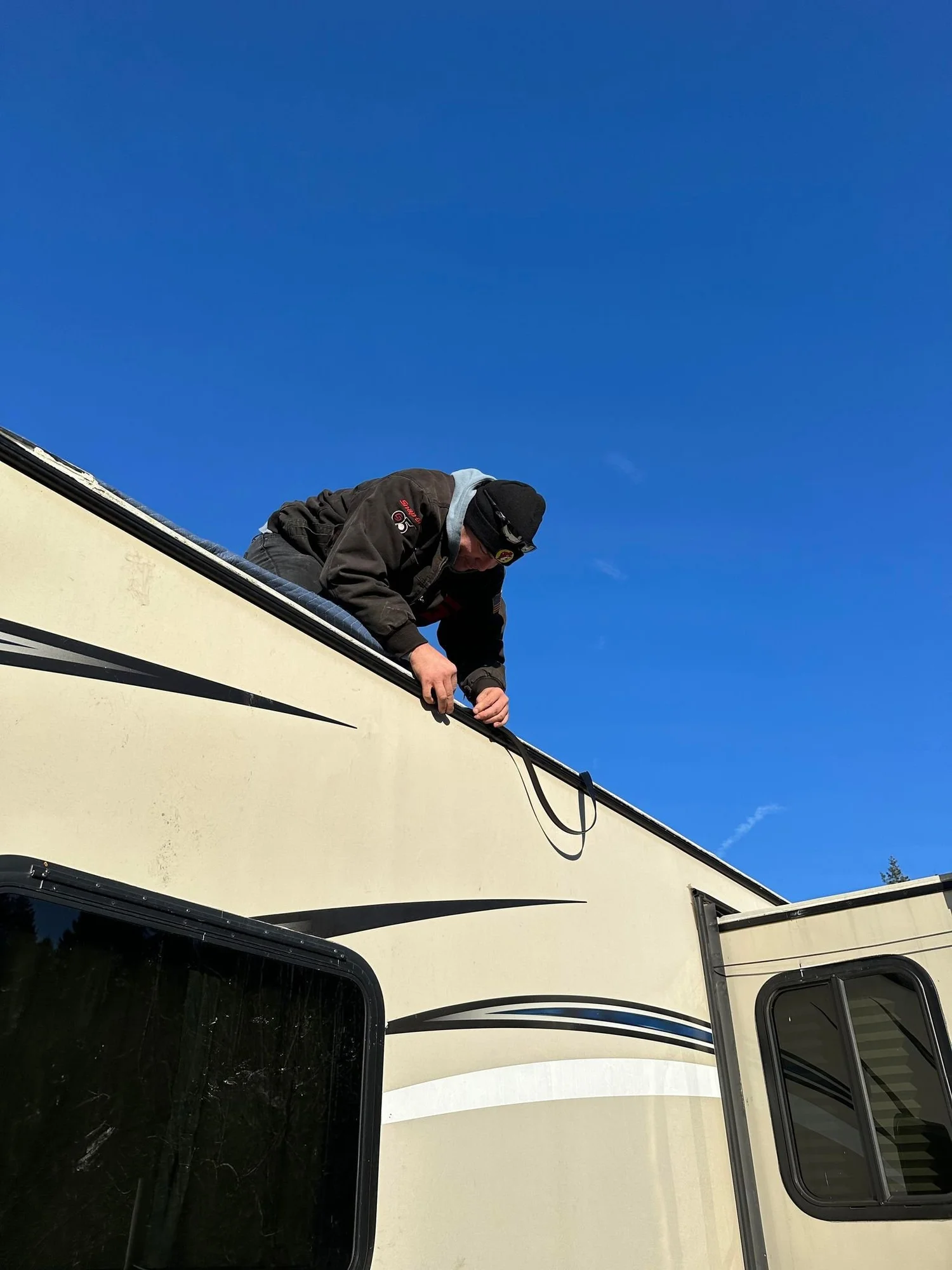 Roots RV Service