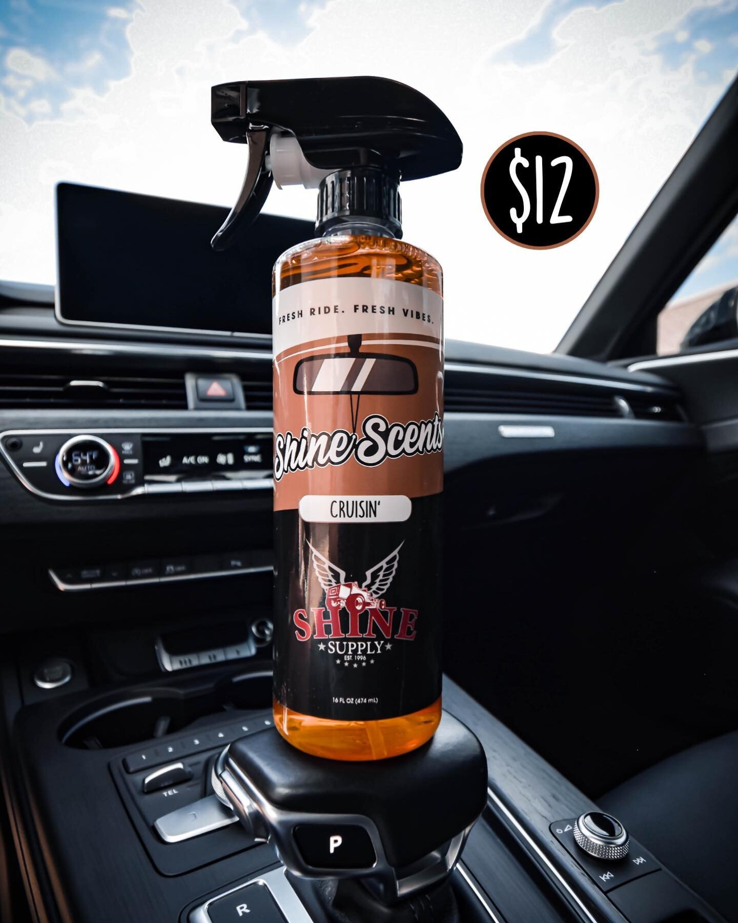 Cruisin&rsquo; has landed! This sandalwood scented air freshener provides the same intoxicating aroma as our Cruise Matte Interior Detailer.
&zwnj;
Spray a small amount on your vehicles carpeting and upholstery and enjoy the relaxing scent for 24-48 