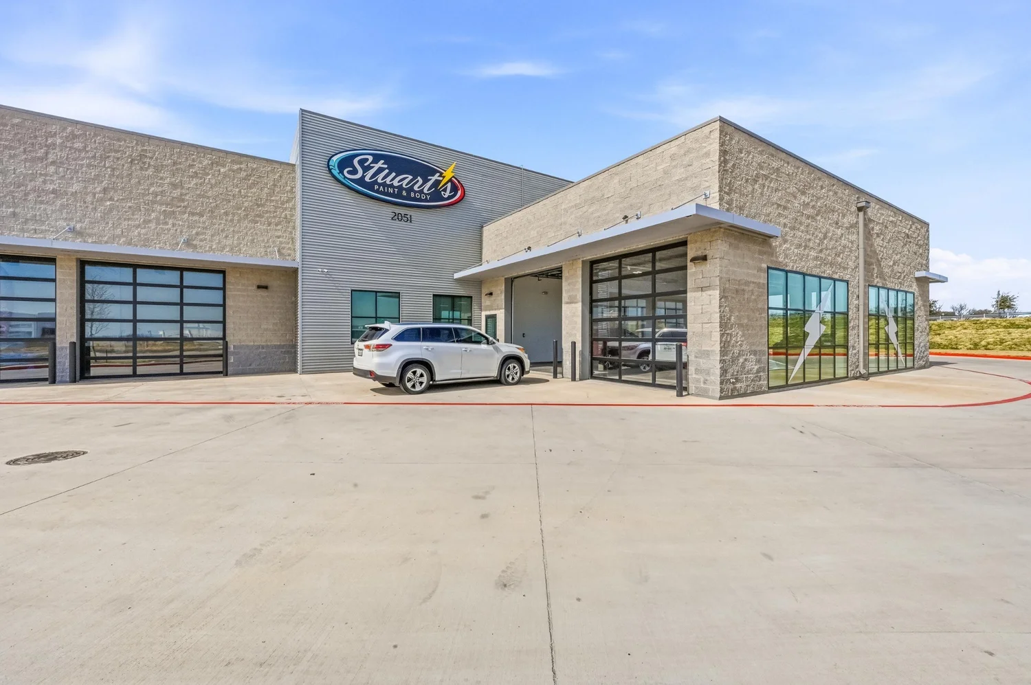 Cana Commercial building