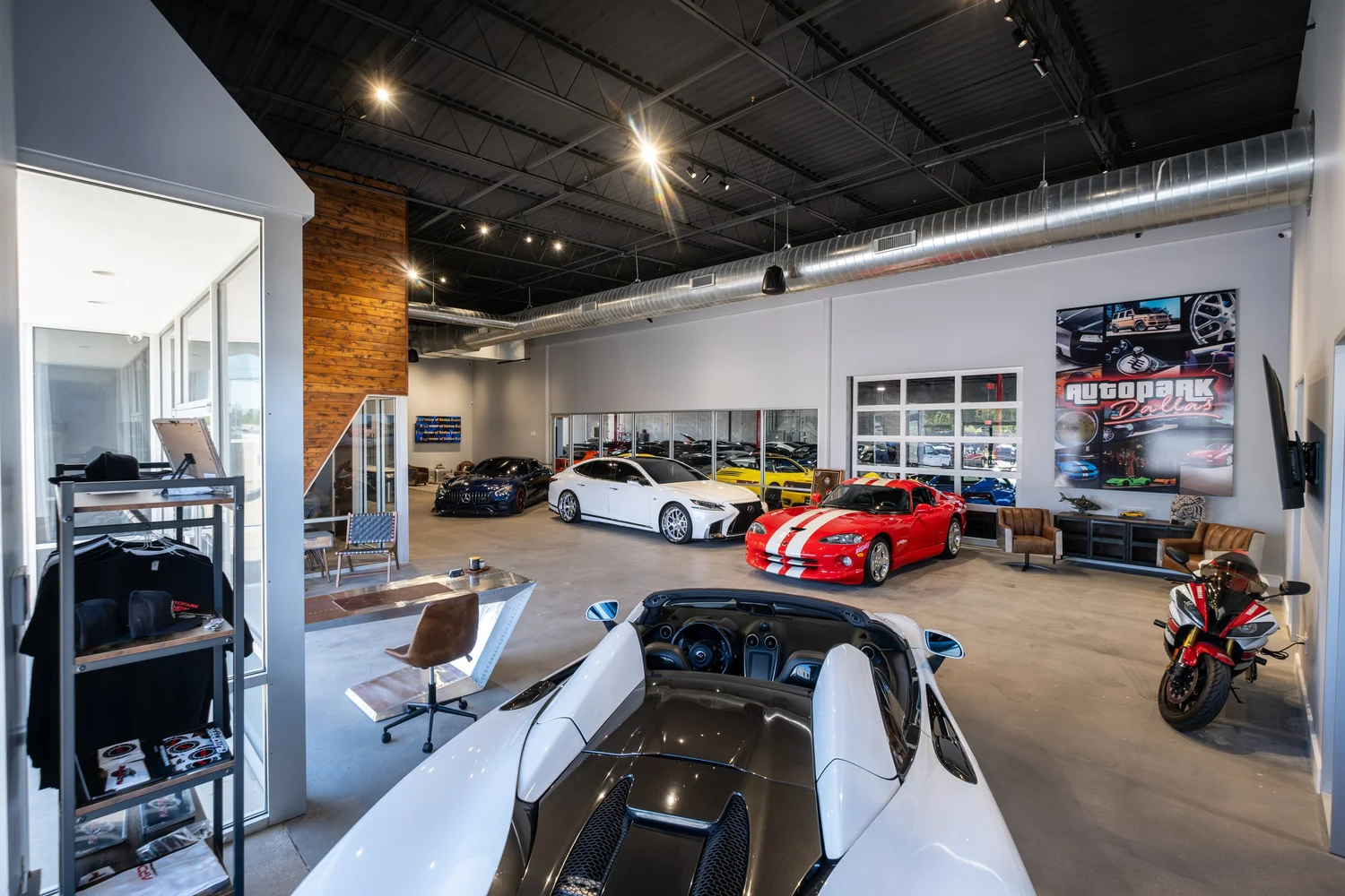 Cana Automotive showroom