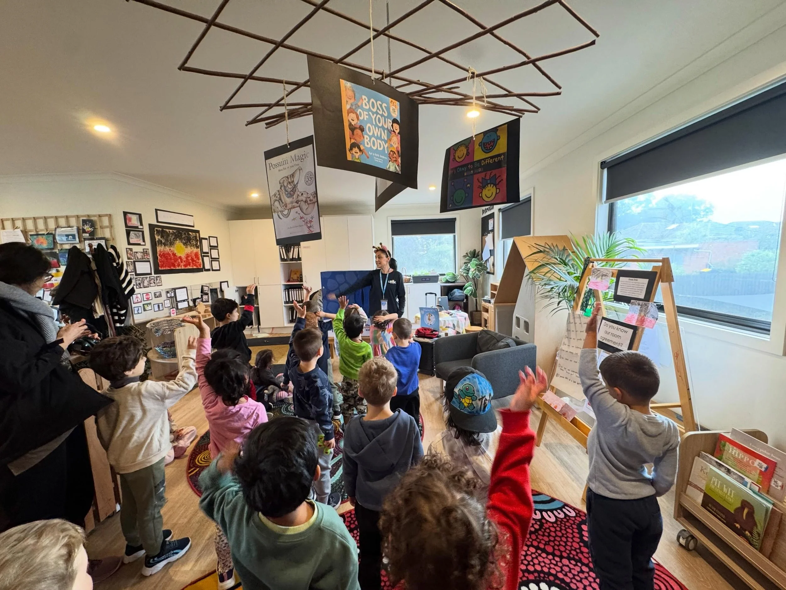 As part of our child safety practices at Treetop Early Learning Pascoe Vale, we invited Healthy Harold to visit and speak with the children about important topics including body safety, body boundaries, and identifying safe and trusted people 💛
This