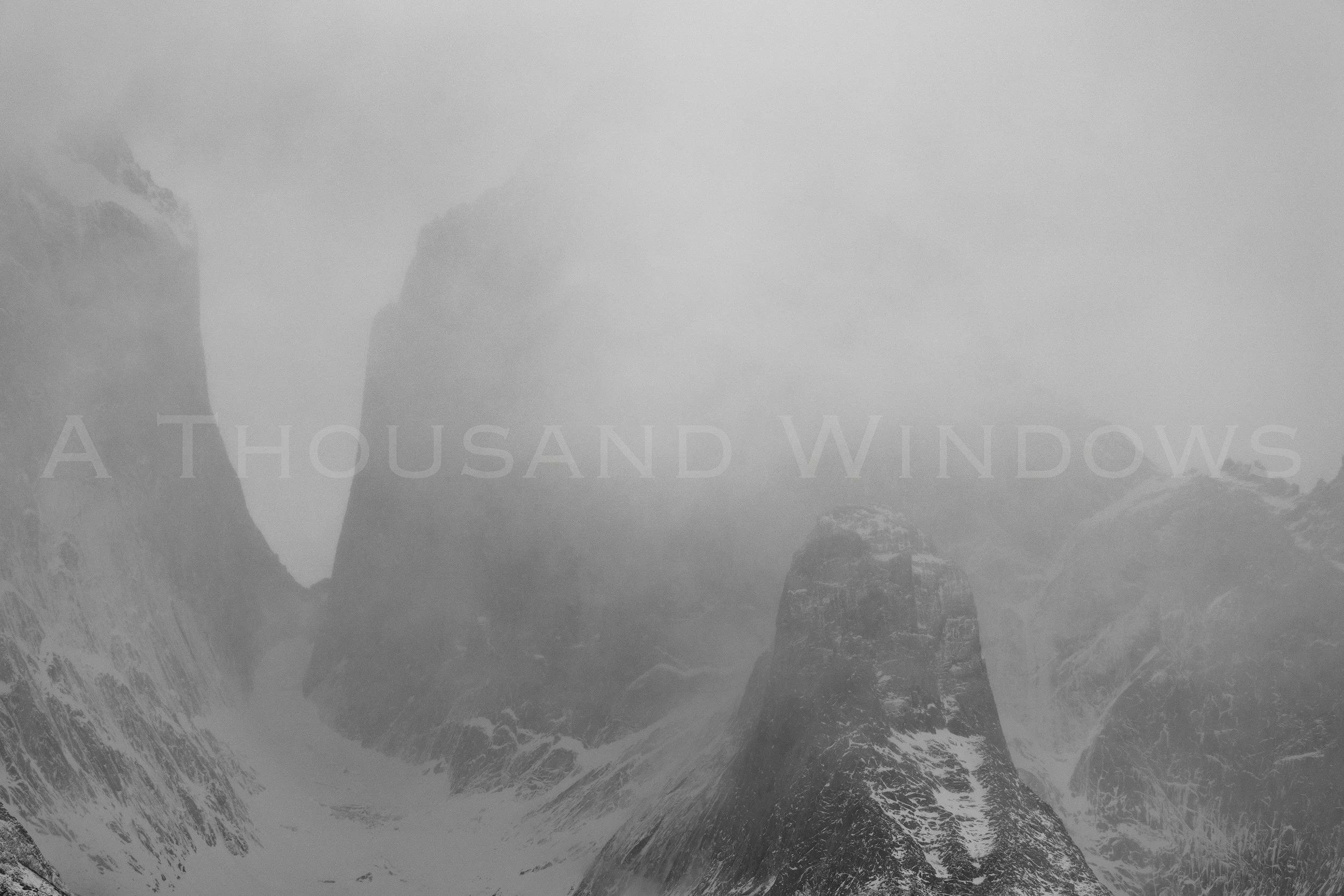 
   B/W Summit Series