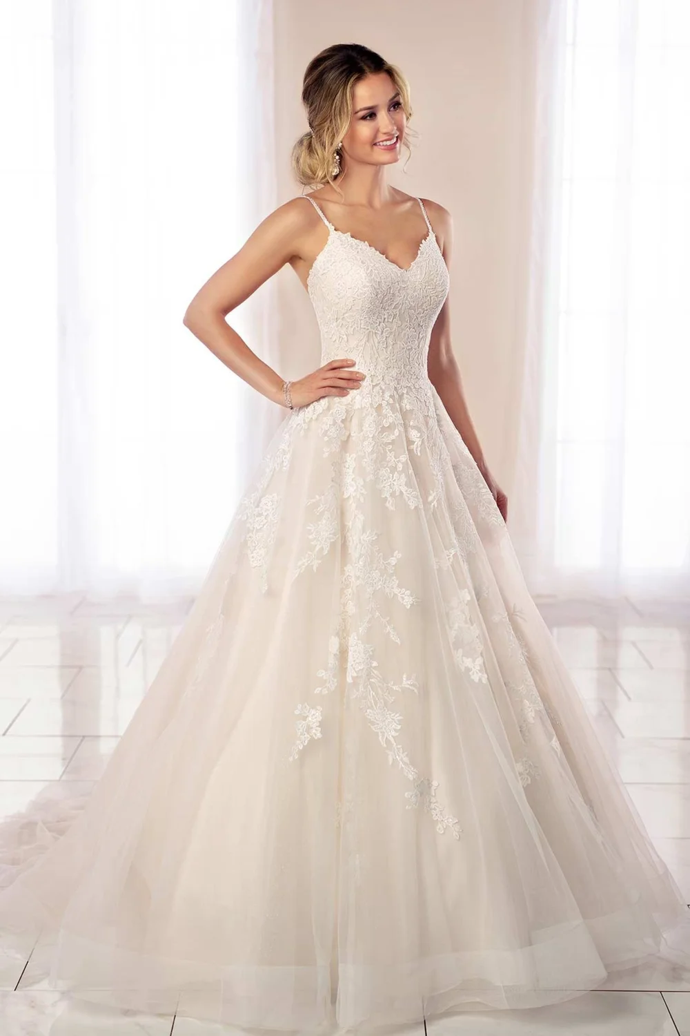Stella York 7091 Wedding Dress for sale in Sacramento Designer