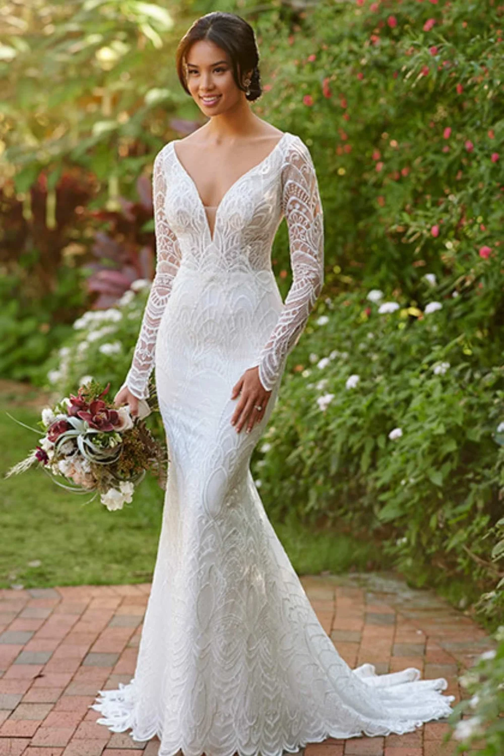 Essense of Australia D3010 Wedding Dress for sale in Sacramento