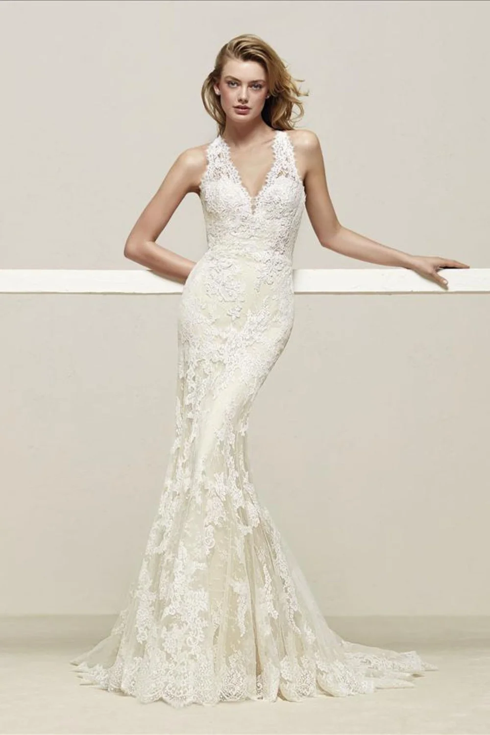 Pronovias - Drilos Wedding Dress for sale in Sacramento | Designer Sample,  Size 10, $850  Olive & Ivory