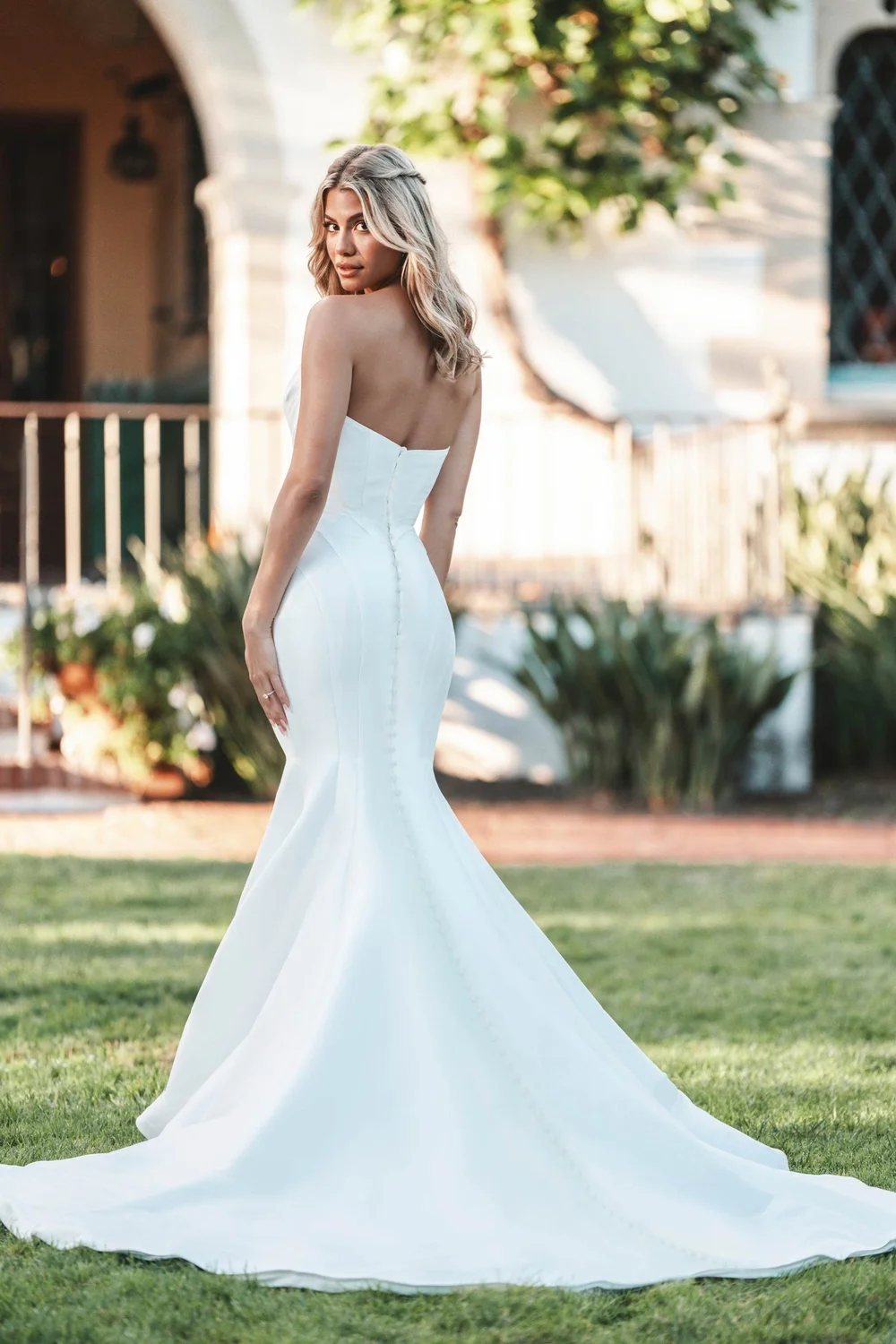 Allure Romance - R3756 || Allure Romance Wedding Dresses in Sacramento Starting at $1099 Olive & Ivory Allure Romance - R3756 || Allure Romance Wedding Dresses in Sacramento Starting at $1099 Olive & Ivory