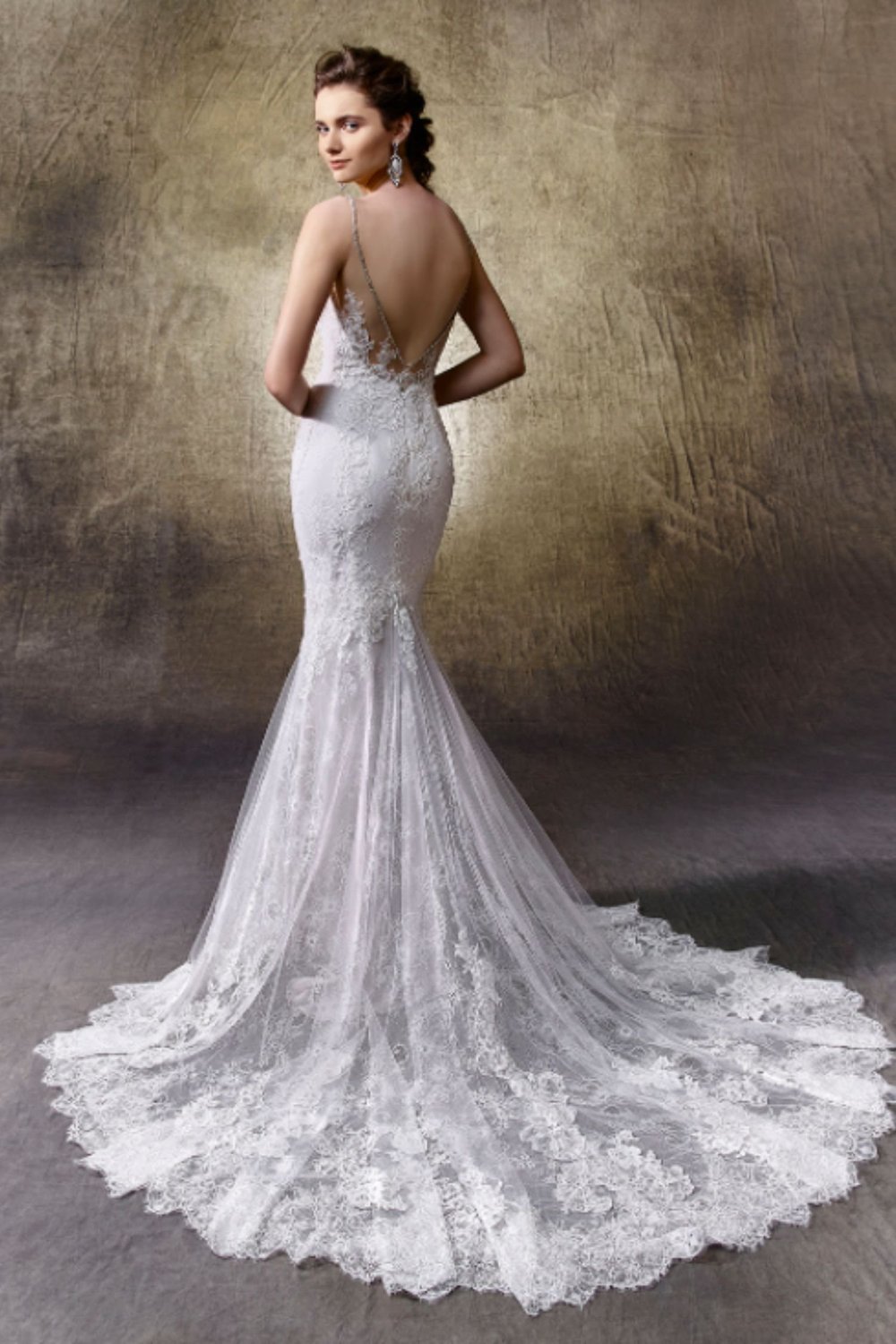 Enzoani Lexi Wedding Dress for Sale in Sacramento | Designer Sample, Size 08,  Olive & Ivory