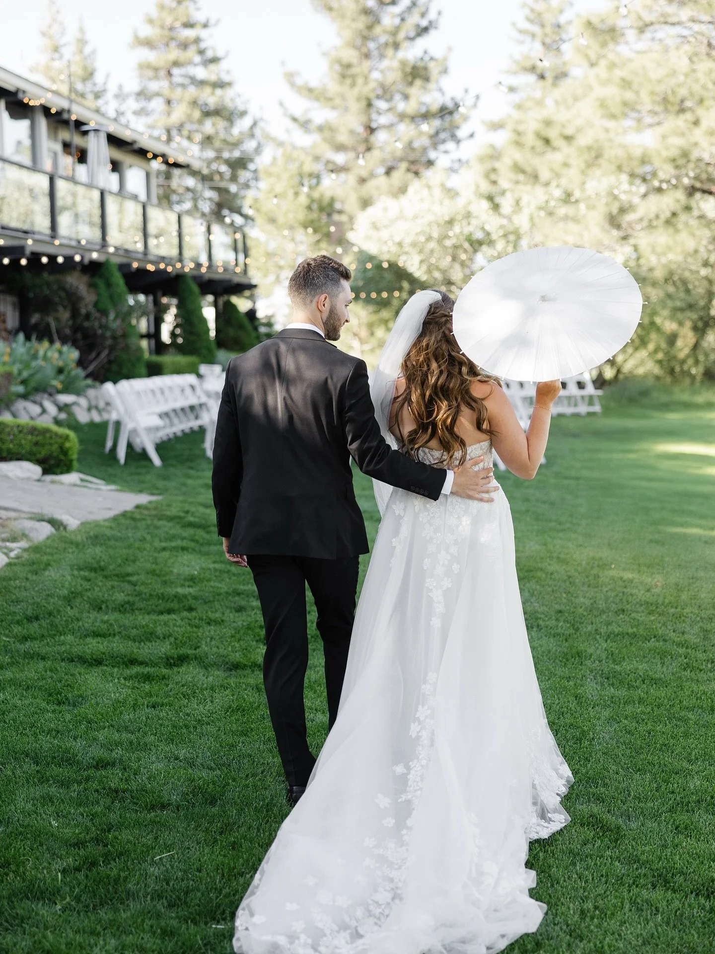 Whispers of love beneath the trees 🌿

Congratulations to Alexandra and Joe wishing them a lifetime of love and happiness! 🥂✨

Dress: Flora by Olive &amp; Ivory
Venue: @tannenbaumevents
Photography: @abphotoreno
Florals: @twiggsfloraldesign
Hair: @a