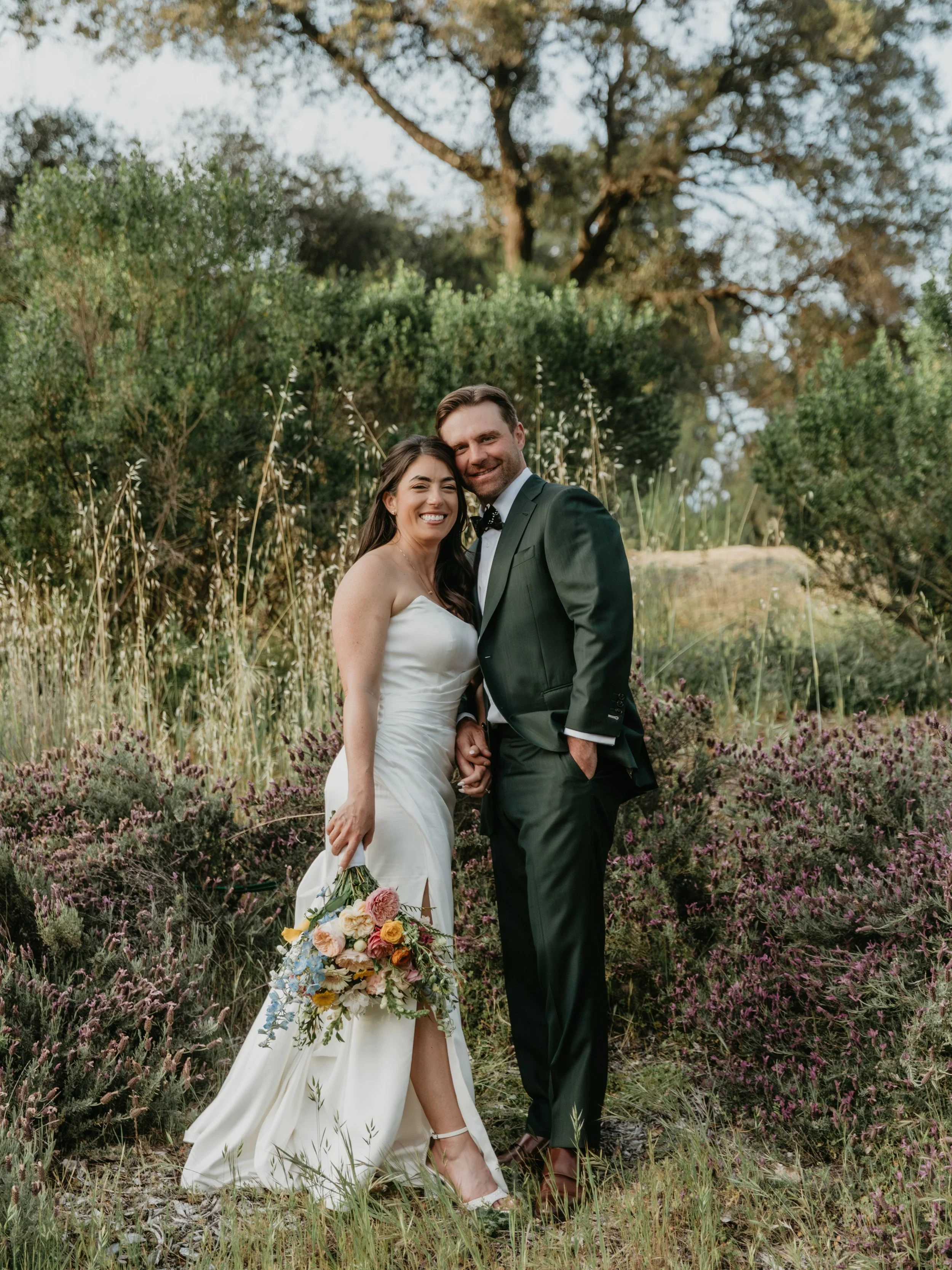 The kind of love that lasts forever 🤍

Congratulations to Kelsey &amp; Jonathan! Wishing you both a lifetime of love and happiness! 🥂

Dress: @serenebymadilane
Alterations: @thealterationssuite
Photographer: @alyssakeysphoto 
Makeup: @foxyglamourmu