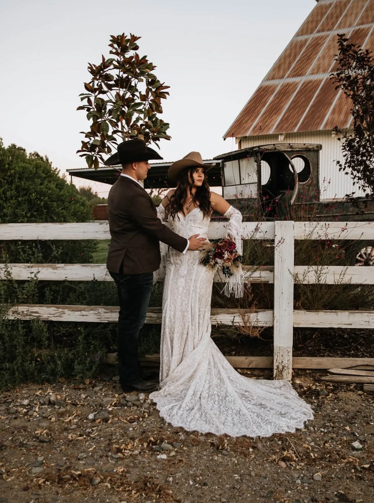 A Western Romance 🌾🤍

Congratulations to Brooke &amp; Joshua! Wishing you both a lifetime of love and happiness 🥂✨

Dress: @wilderlybride 
Photography: @theexperiencephotography
Wedding Coordinator: @loraquinn_events
DJ: @ncwdjs
Floral: @pampasout