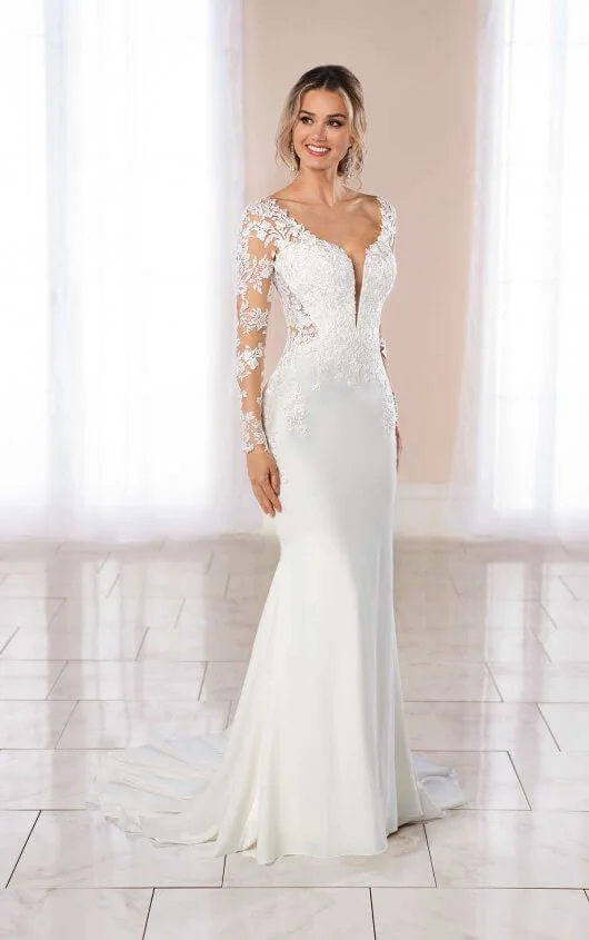 Stella York 6994 Bridal wedding gown in Crepe, bridal sample size 10 available at Olive and Ivory Bride Sacramento
