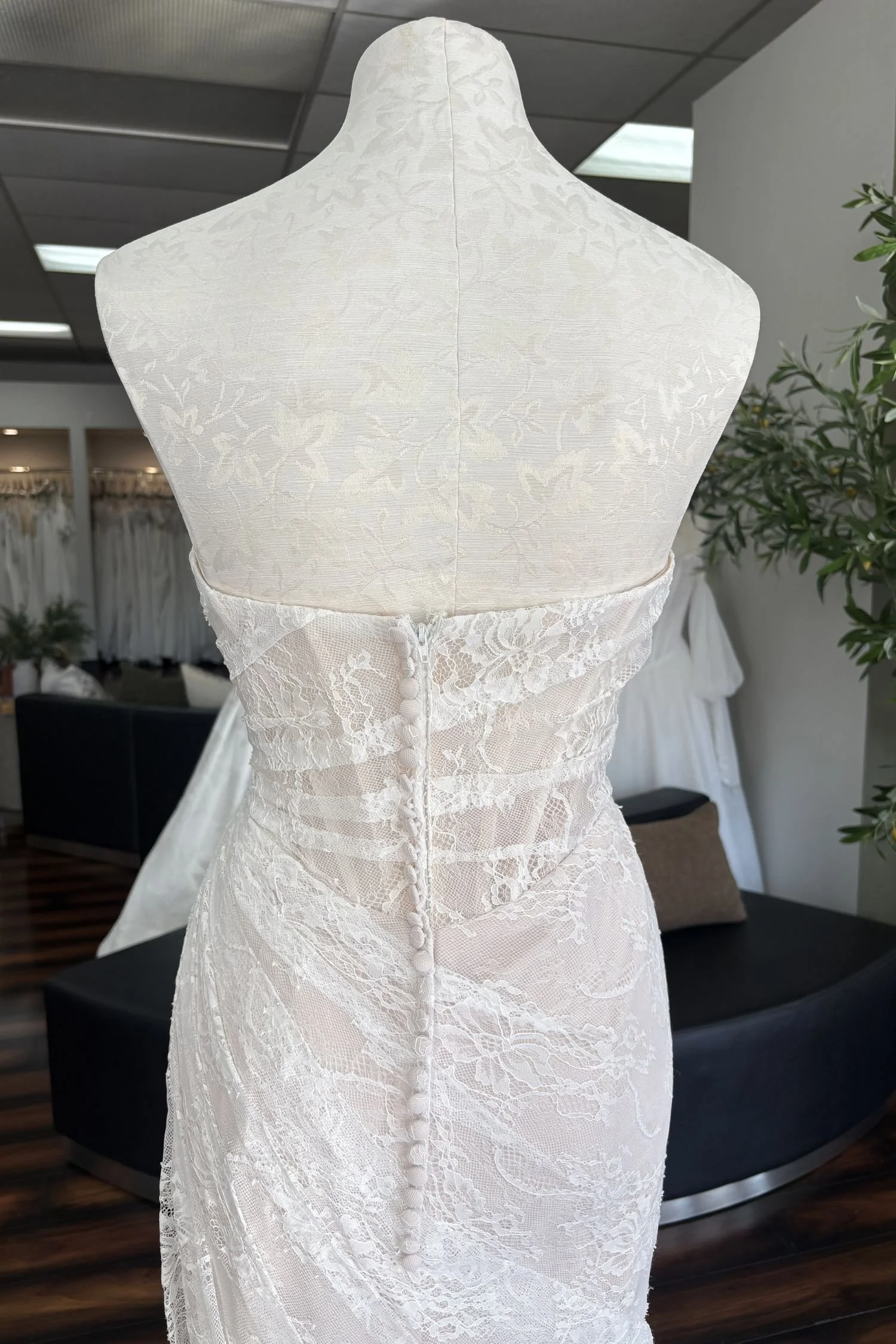 Strapless Chantilly Fit & Flare Wedding Dress