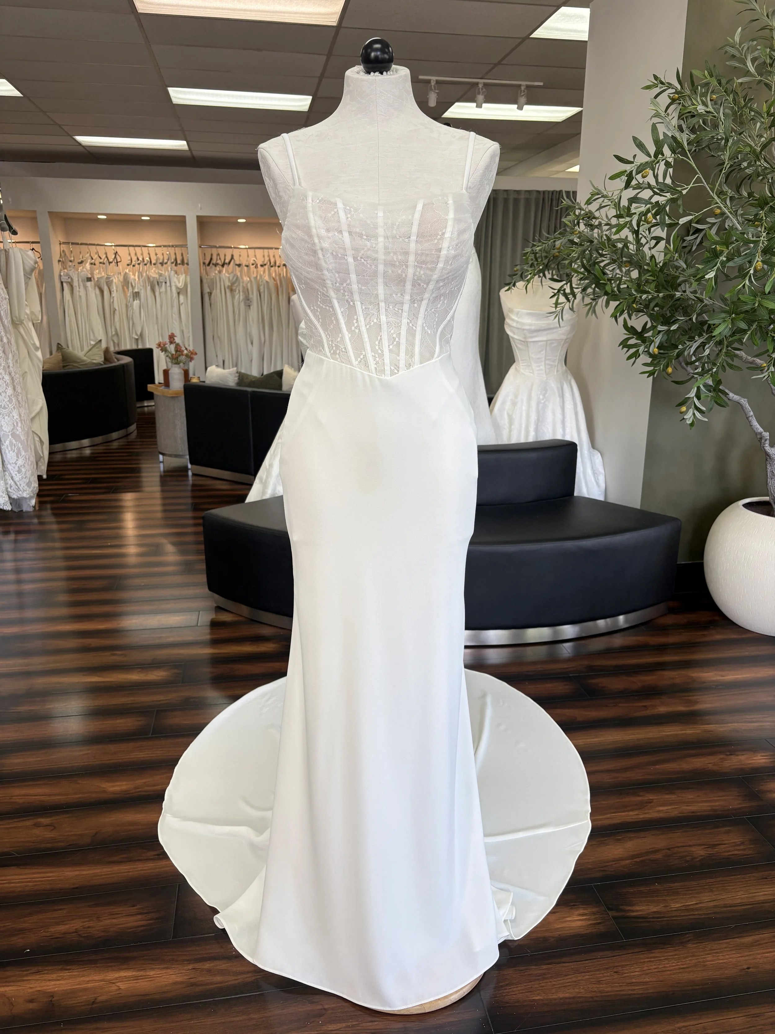 FLORA by Olive and Ivory - Briar